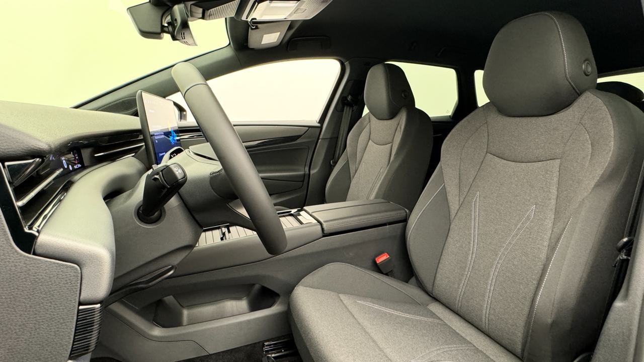 VW ID.7 Tourer Pro 77 kWh Limited-image-4