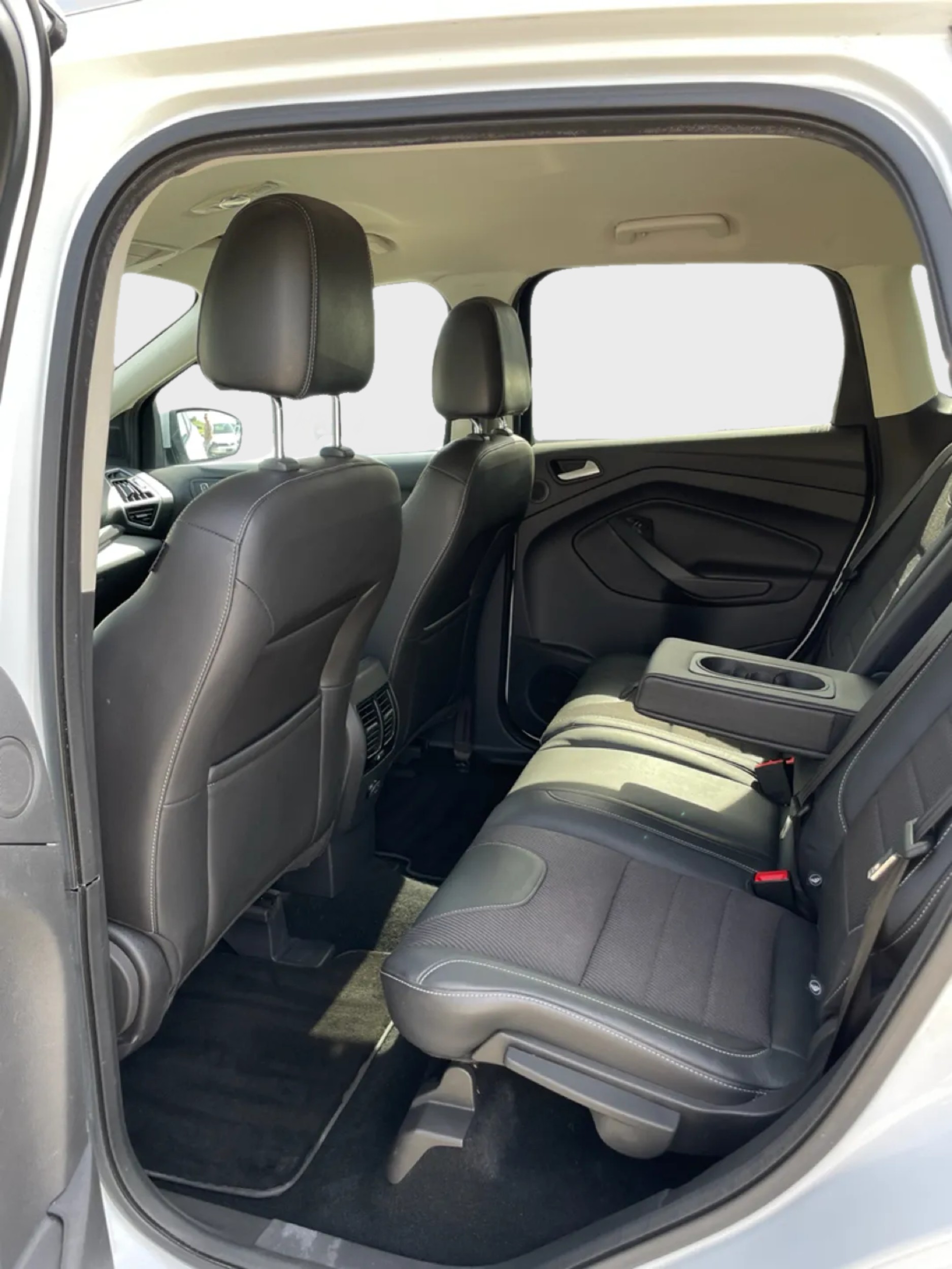 FORD Kuga 2.0 TDCi Carving 4WD PowerShift Frisch ab MFK&Service-image-8