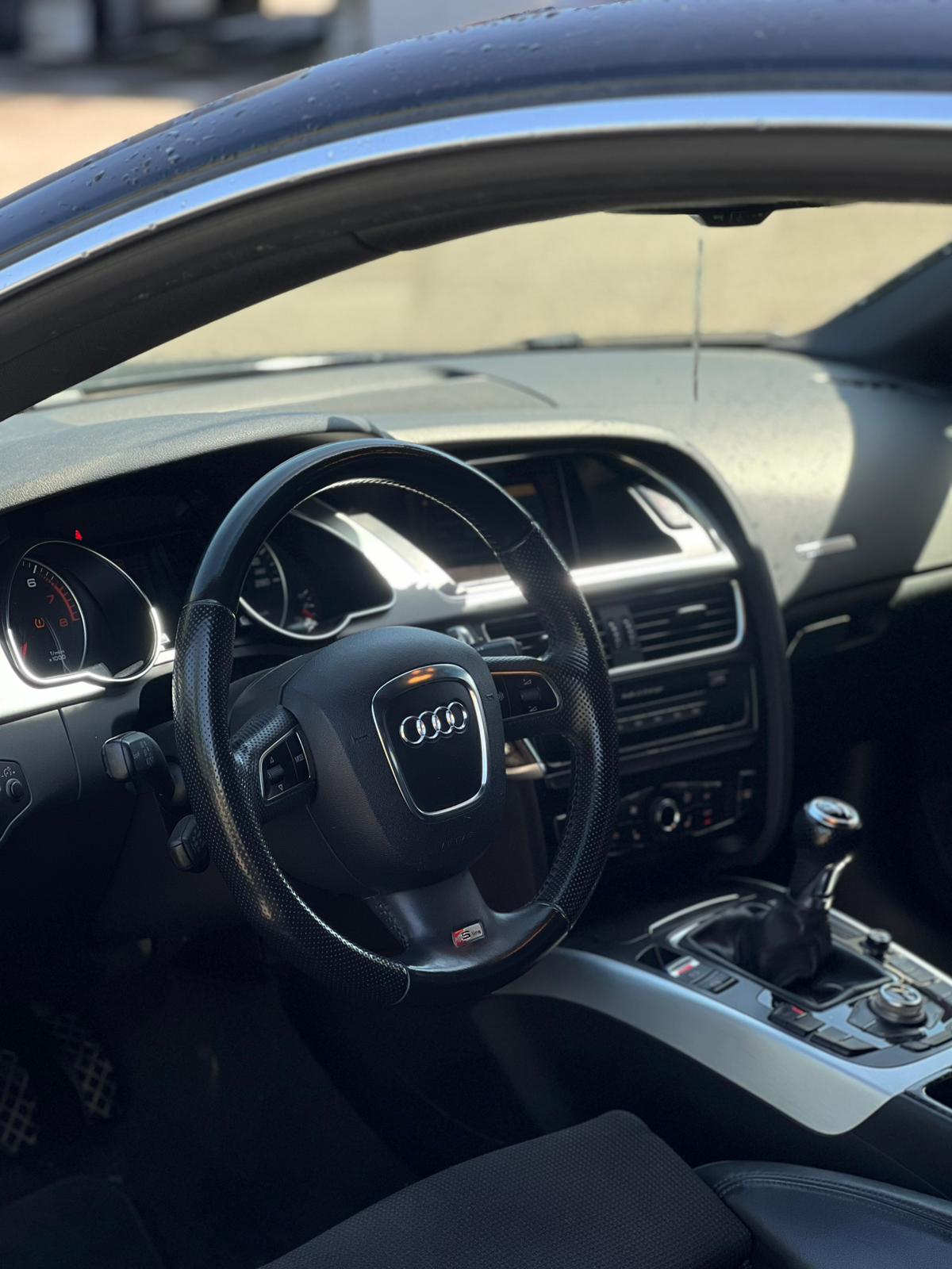 AUDI A5 Coupé 1.8 TFSI S-image-5