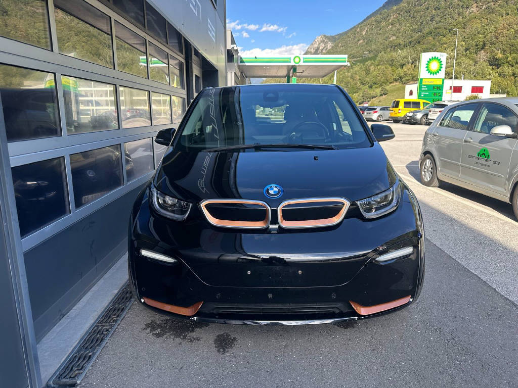 BMW i3 S 120 Ah Edition (CH)-showroom-element-2