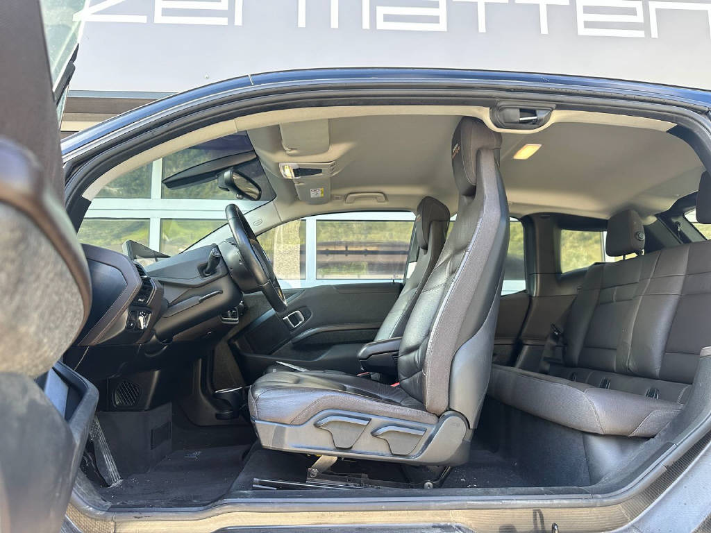 BMW i3 S 120 Ah Edition (CH)-image-6