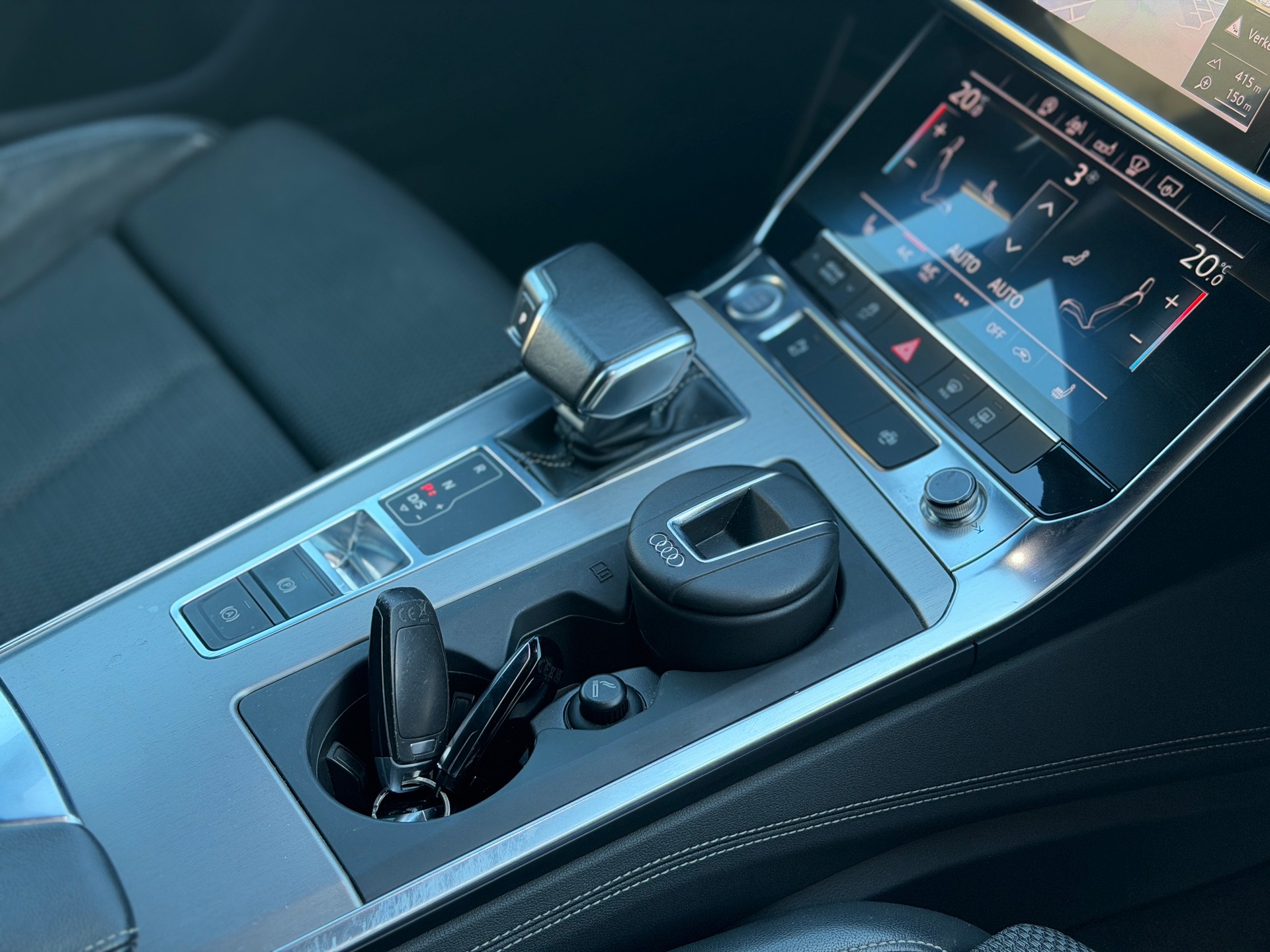 AUDI A6 Avant 40 TDI Sport quattro S-tronic-image-31