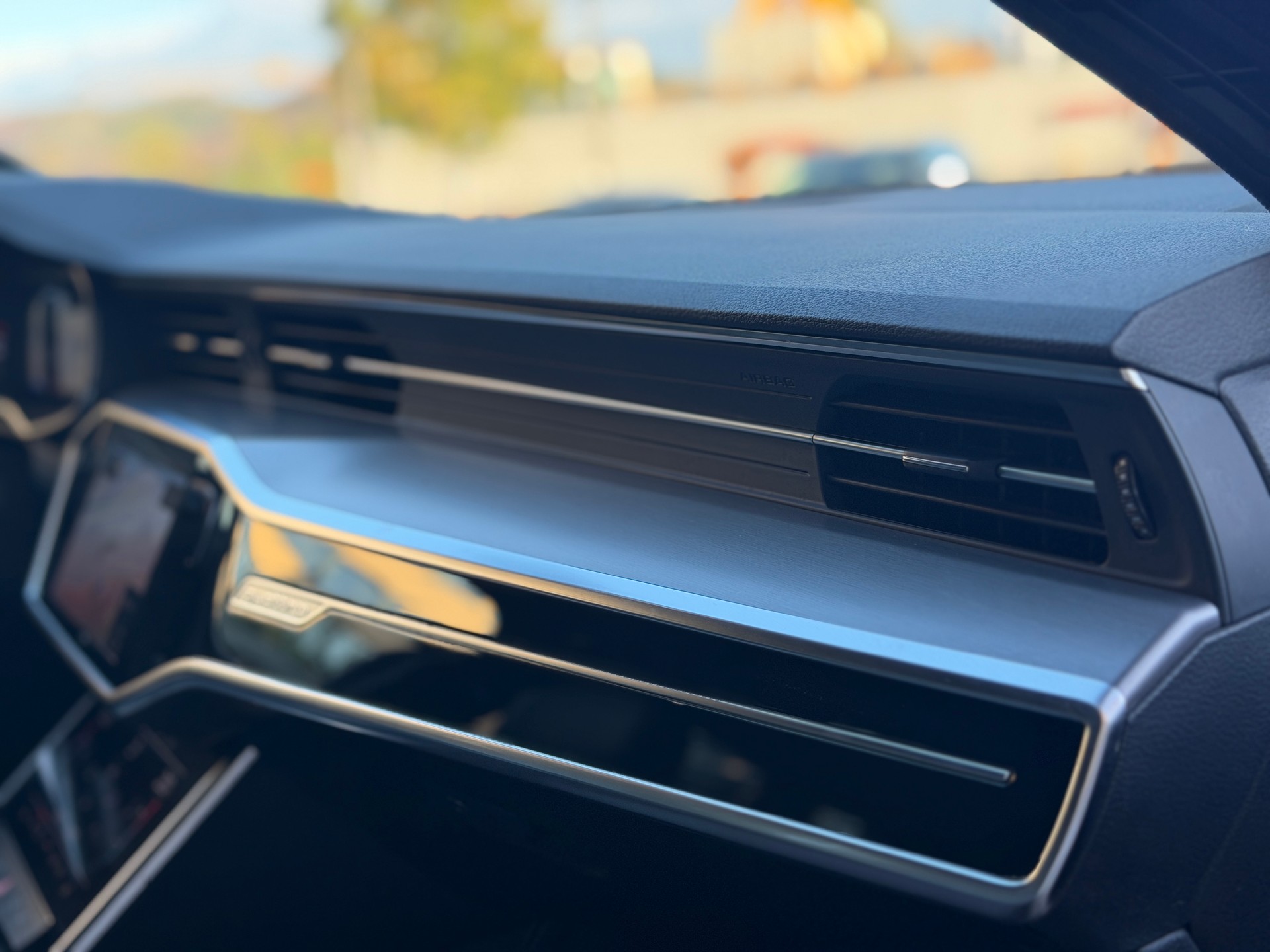 AUDI A6 Avant 40 TDI Sport quattro S-tronic-image-29