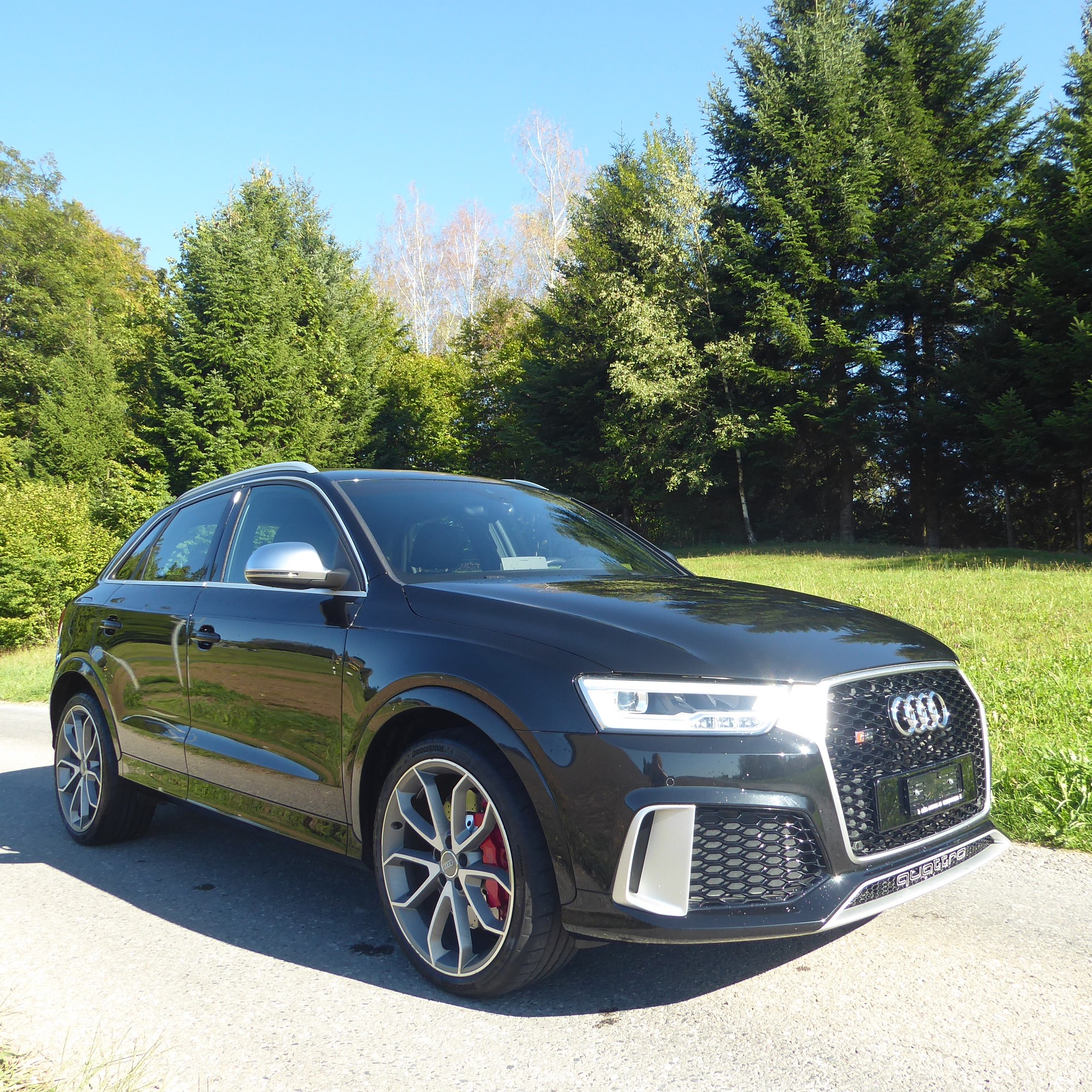 AUDI RS Q3 2.5 TFSI quattro S-tronic-image-1