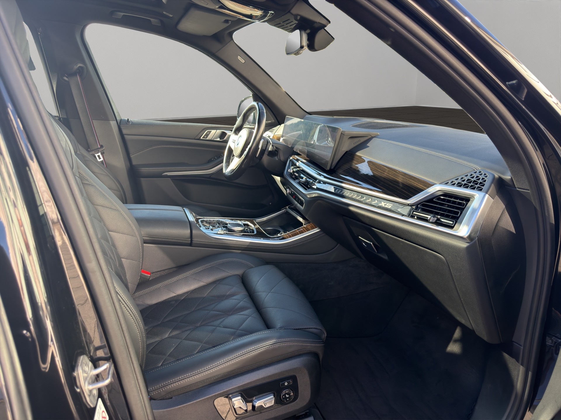 BMW X5 xDrive 50e M Sport Pro Steptronic-image-19