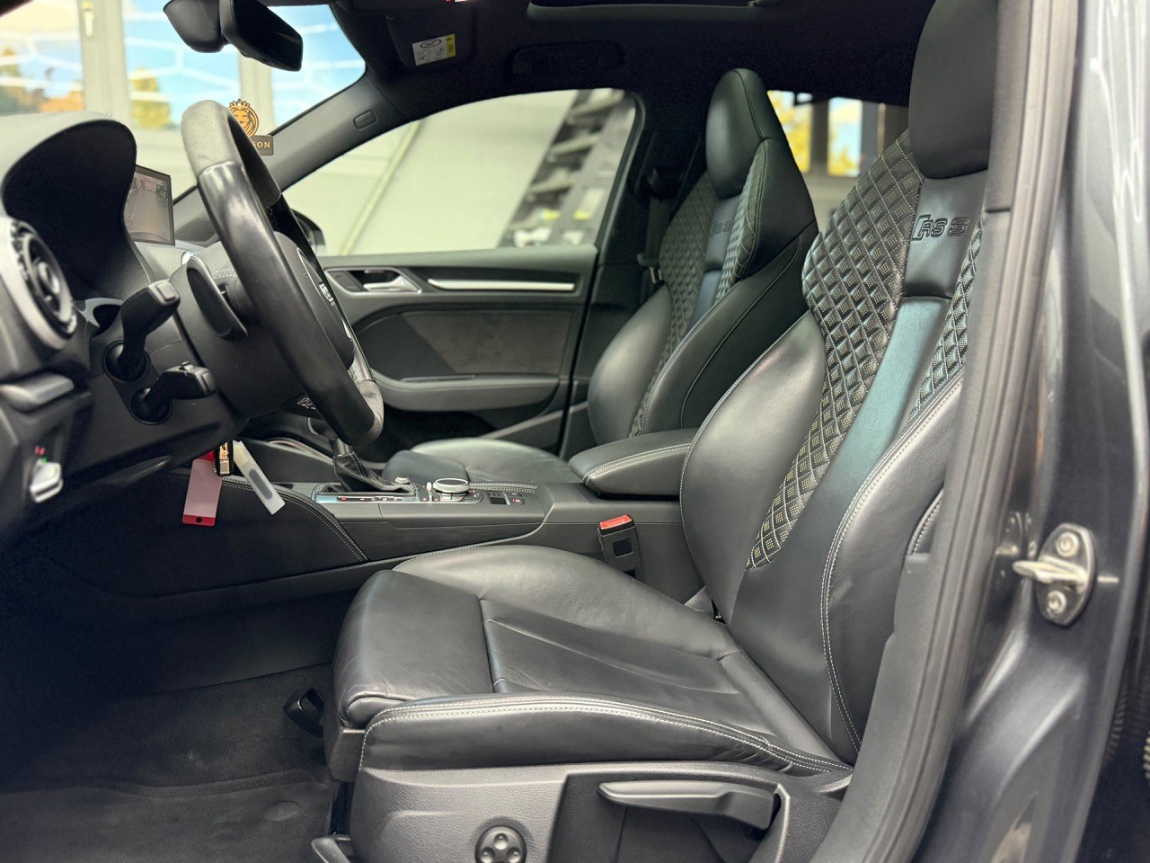 AUDI RS3 2.5 TSI quattro S-tronic | CH-Auto | Panoramadach | ACC | Ohne OPF | Rückfahrkamera | Bang & Olufsen-image-13