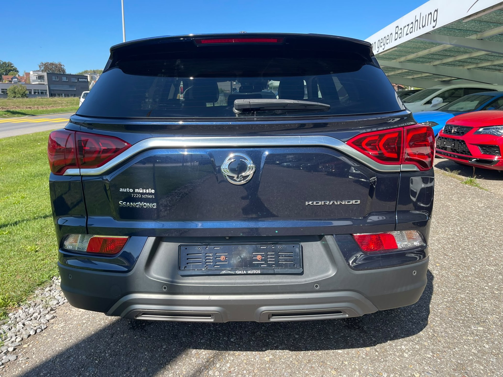 KGM-SsangYong Korando 1.6e Xdi Sapphire 4WD Automat-image-4