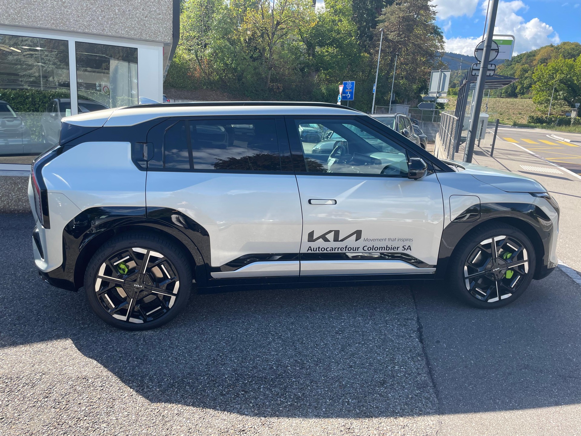 KIA EV3 81 kWh GT 4x4-image-1