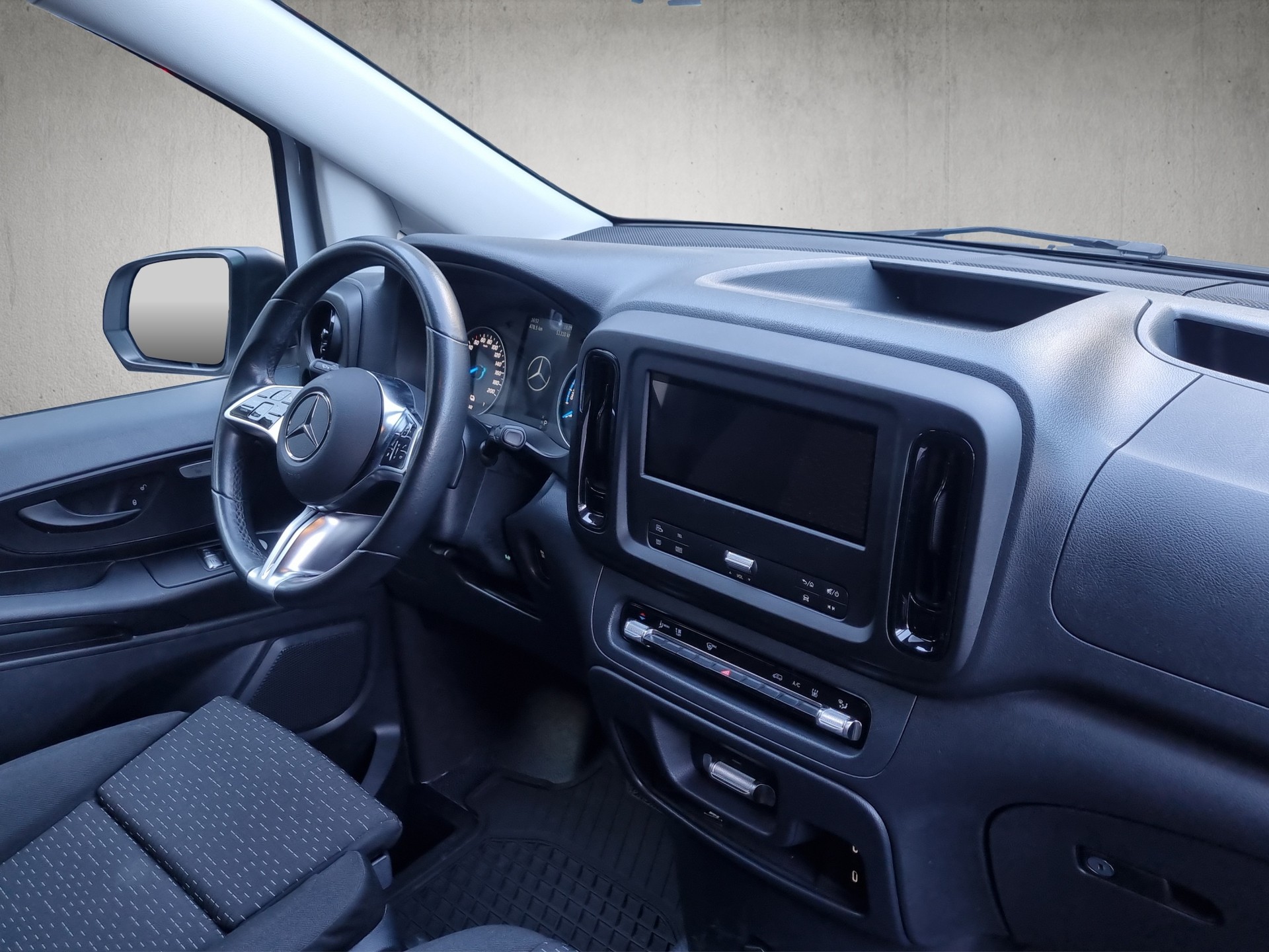 MERCEDES-BENZ eVito 112 Kaw. L 62 kWh-image-11