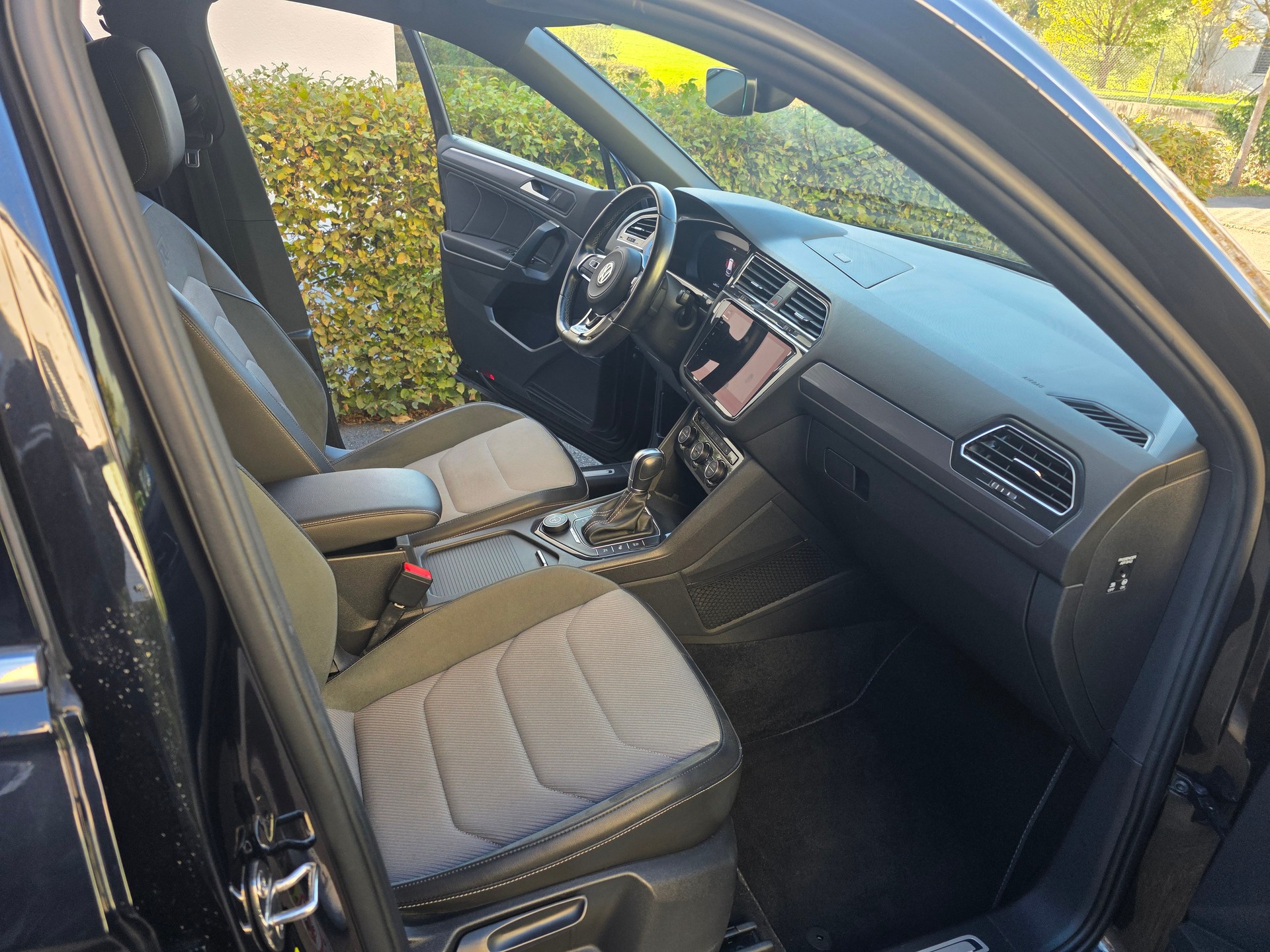 VW Tiguan Allspace 2.0 TDI SCR Highline 4Motion DSG-image-11