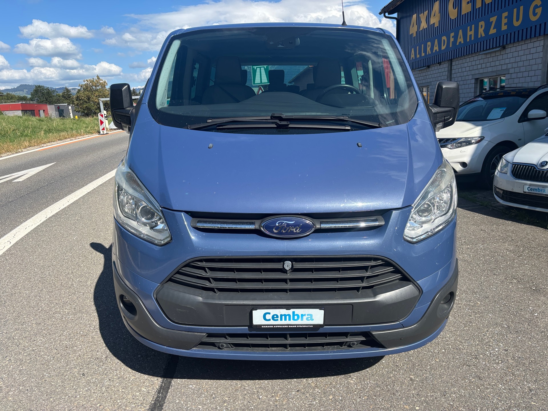 FORD Tourneo Custom 300 L1H1 Trend-image-1