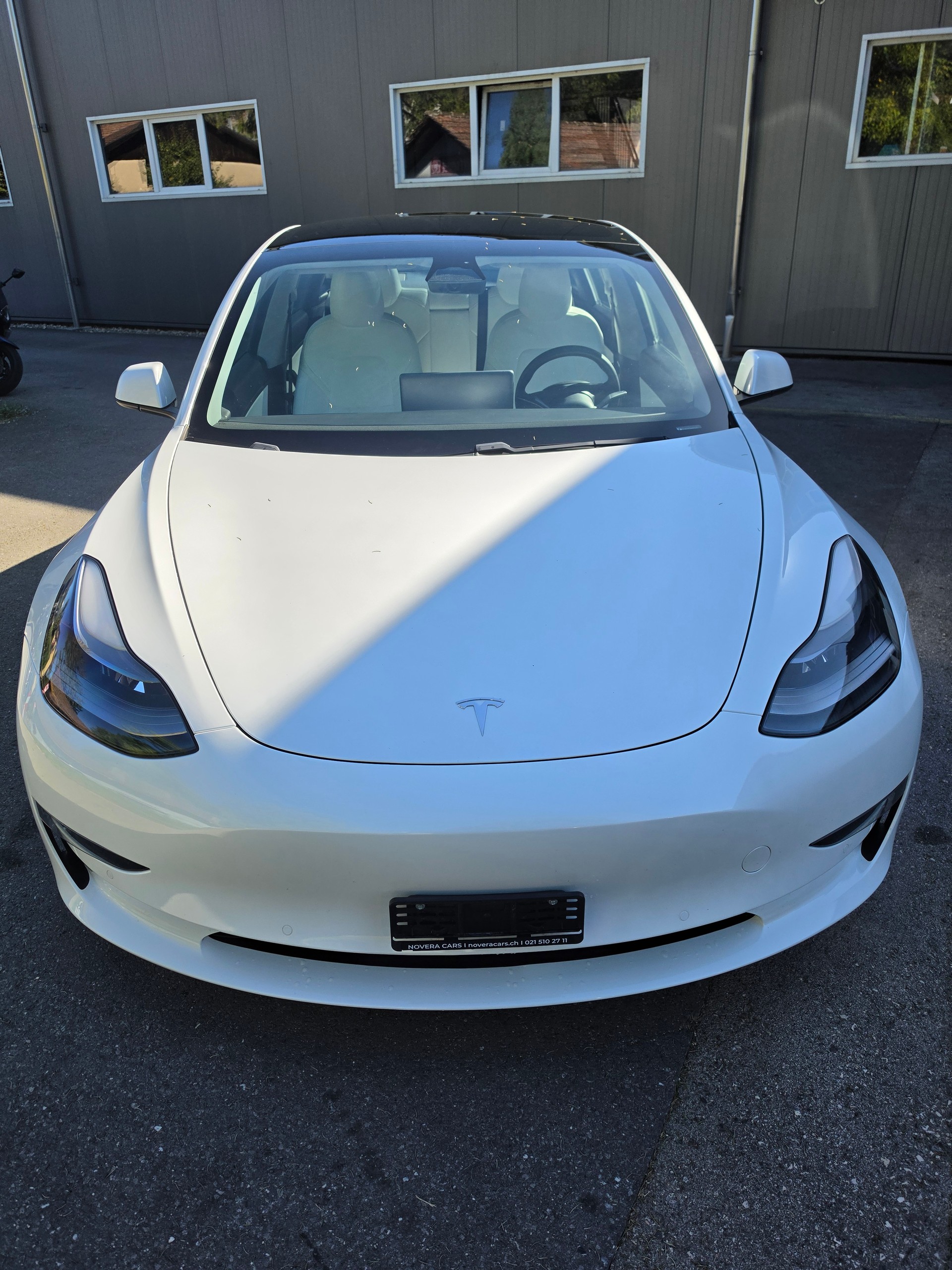 TESLA Model 3 Performance Dual Motor AWD-image-1