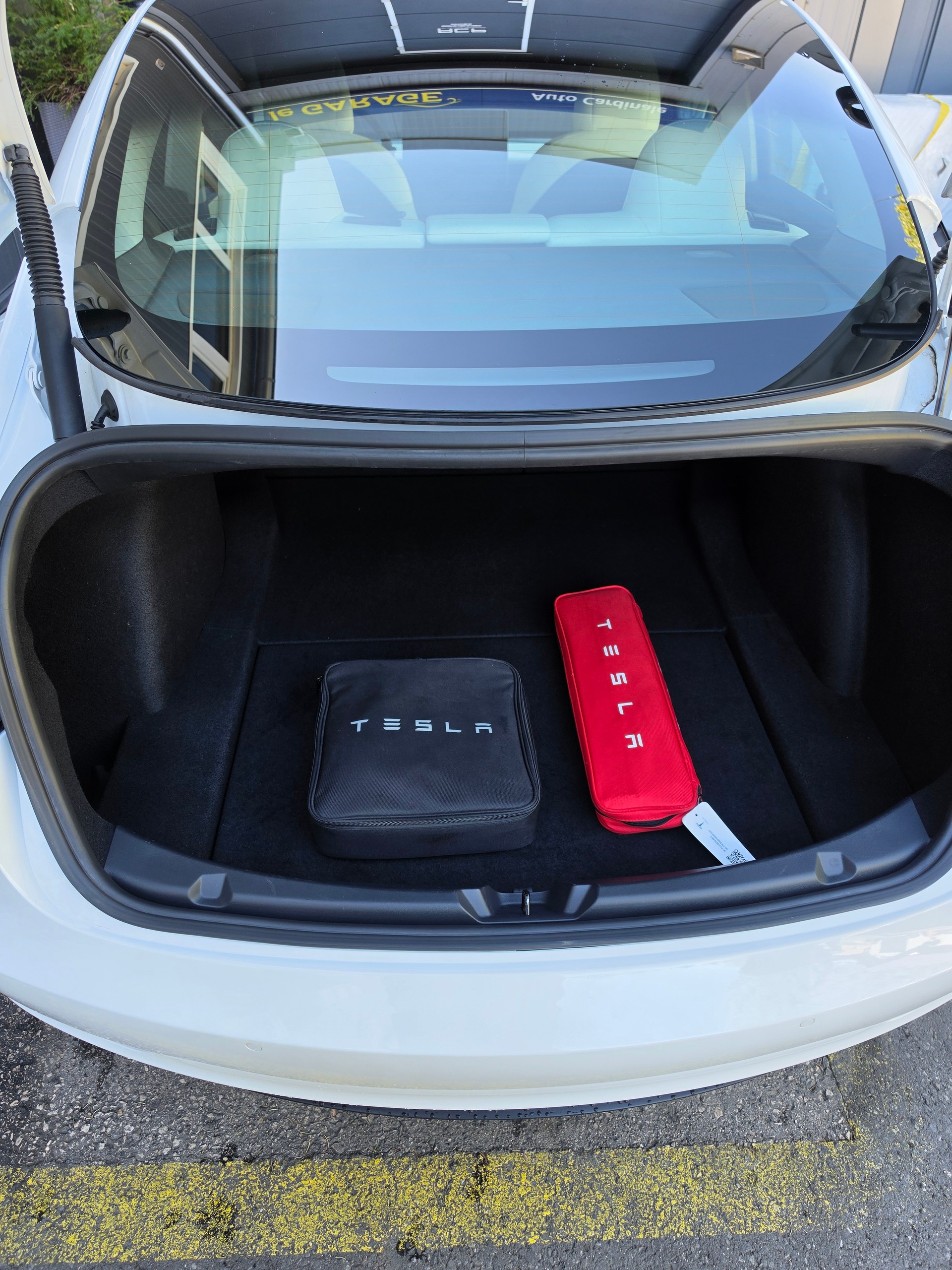 TESLA Model 3 Performance Dual Motor AWD-image-9