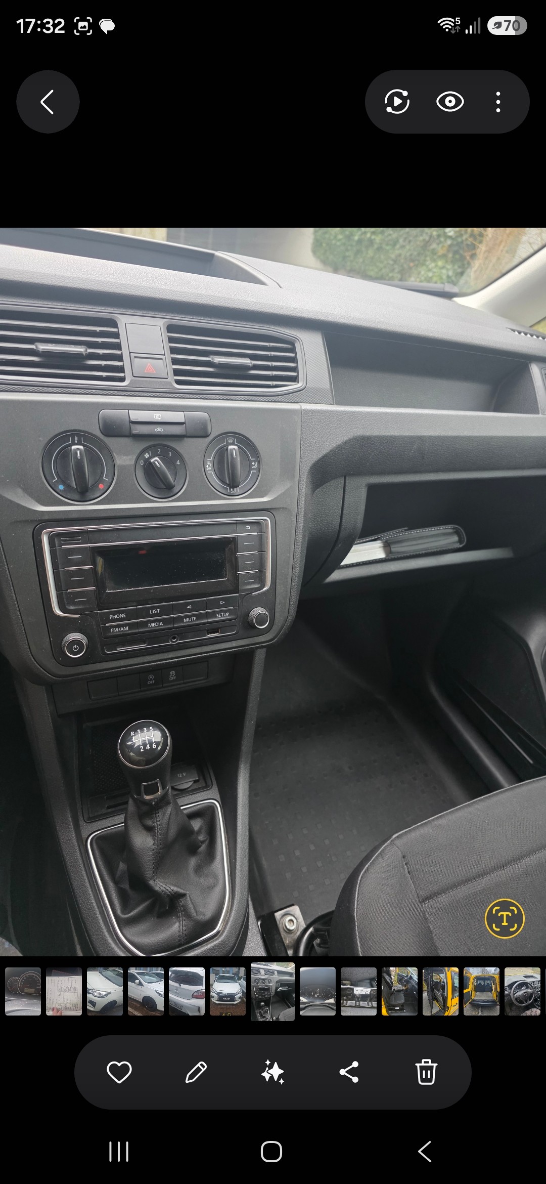 VW Caddy 2.0TDI 4Motion BlueMotion Technology-image-15