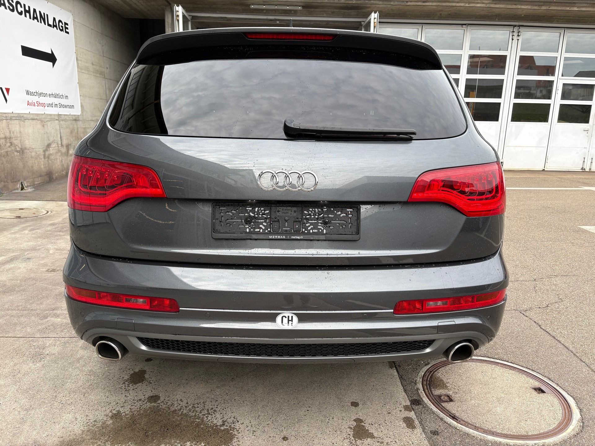 AUDI Q7 3.0 TDI quattro tiptronic S-Line-image-4