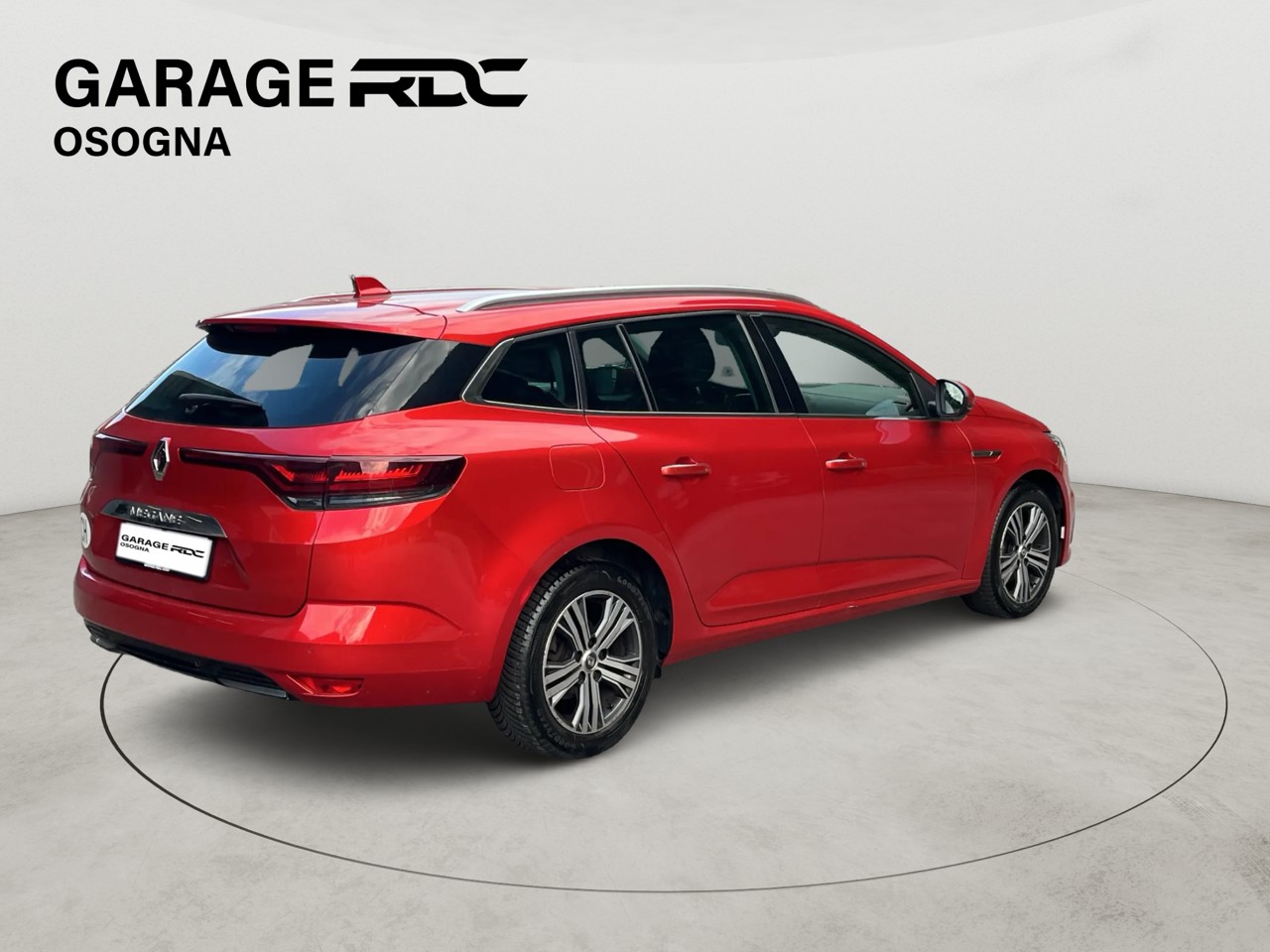 RENAULT Mégane Grandtour 1.5 dCi GT Line EDC-image-3