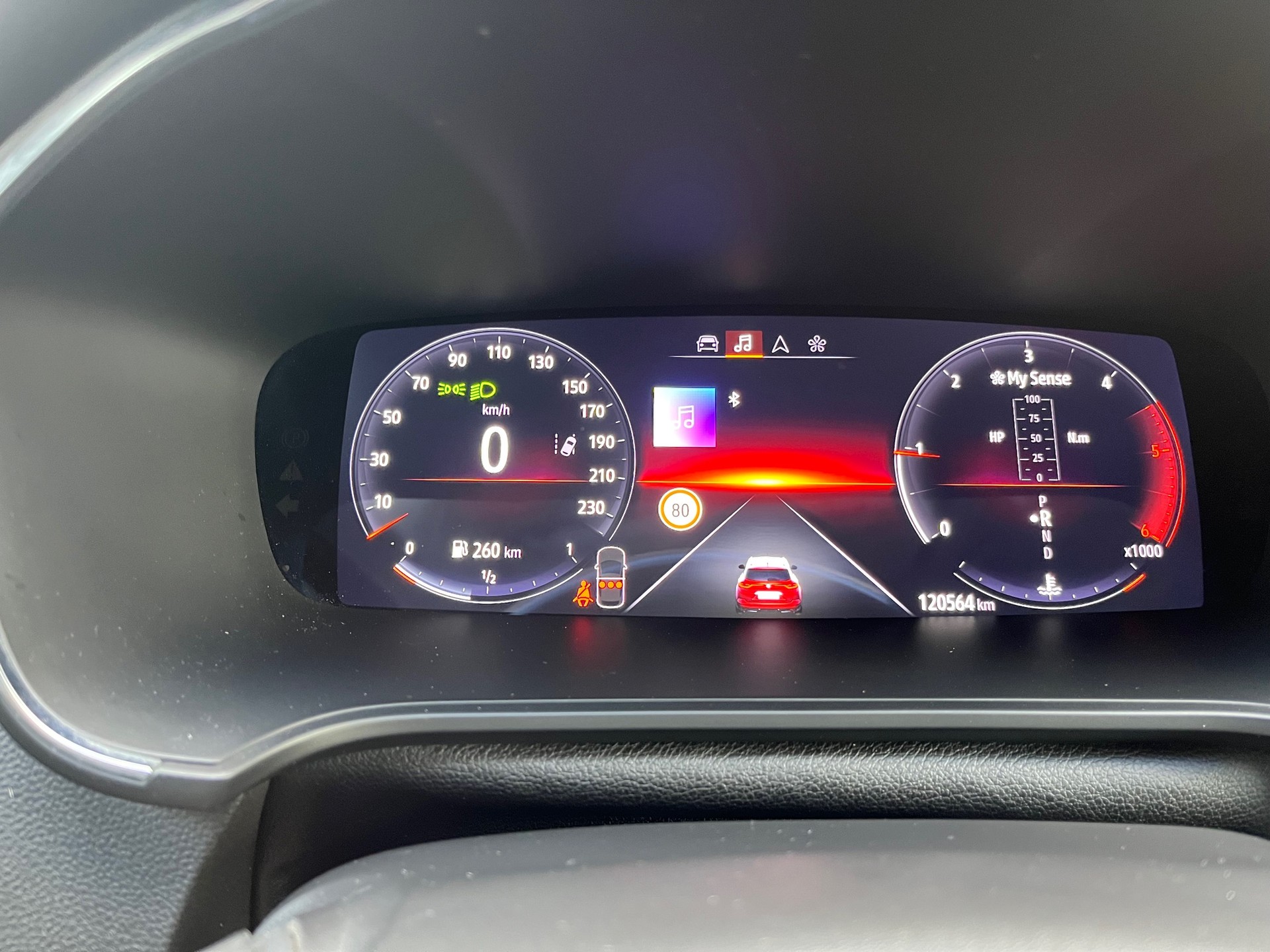 RENAULT Mégane Grandtour 1.5 dCi GT Line EDC-image-11