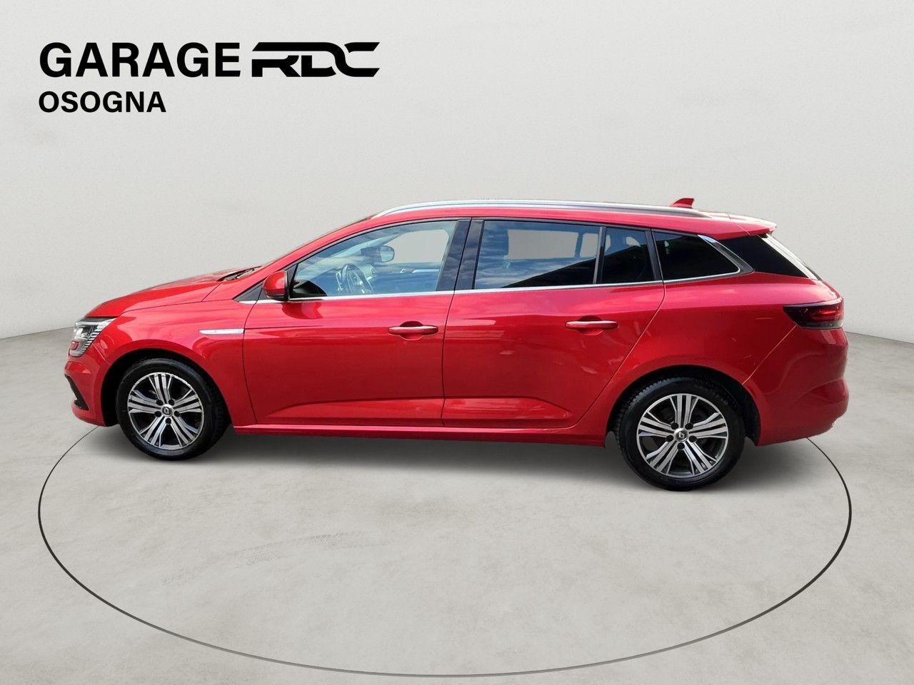 RENAULT Mégane Grandtour 1.5 dCi GT Line EDC-image-6