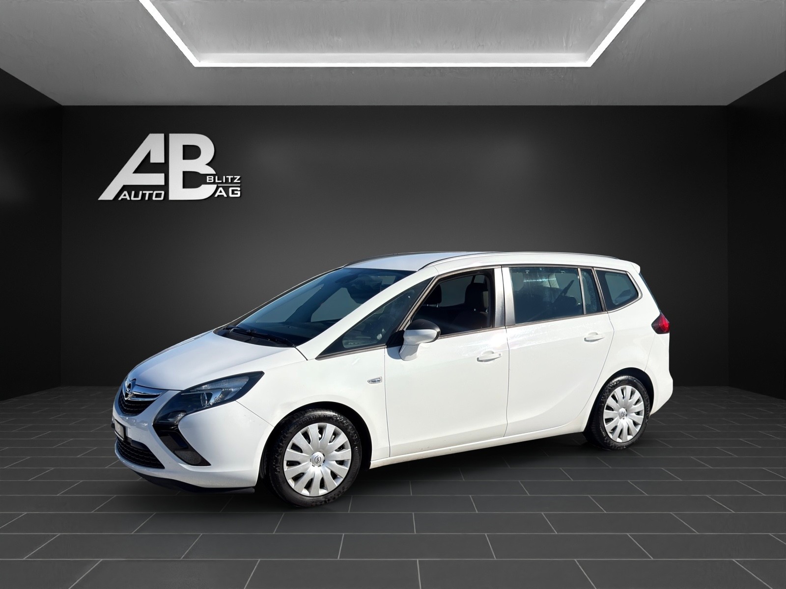 OPEL Zafira Tourer 1.4i 16V Enjoy-image-1