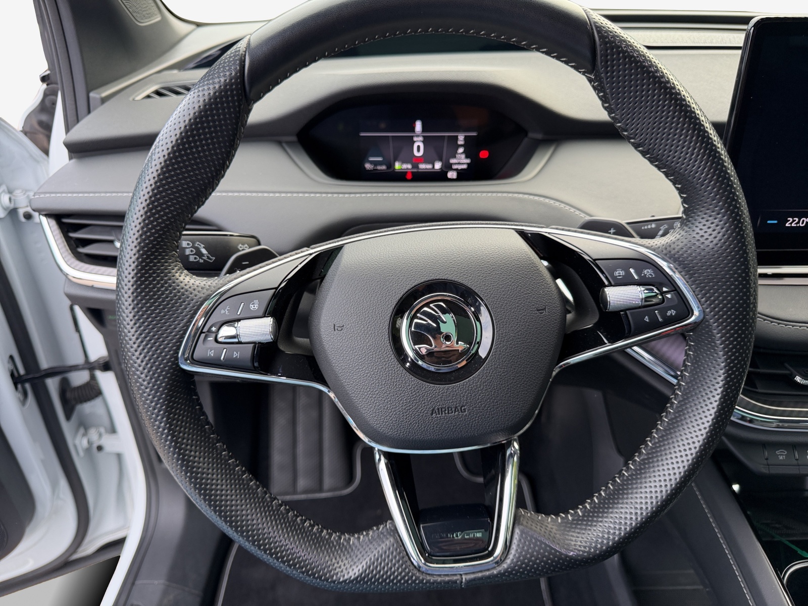 SKODA Enyaq iV 80x SportLine-image-9