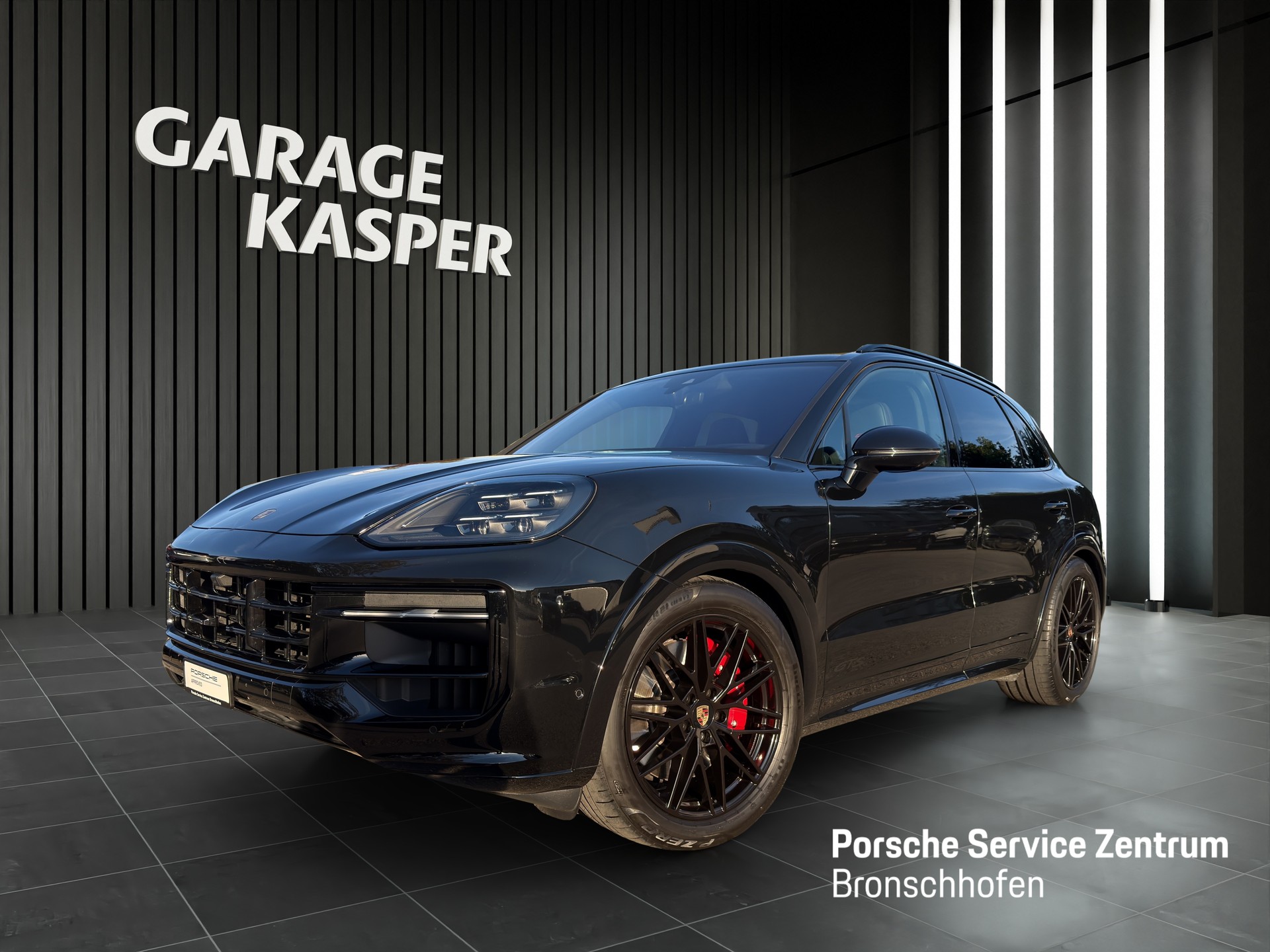 PORSCHE Cayenne GTS-image-0