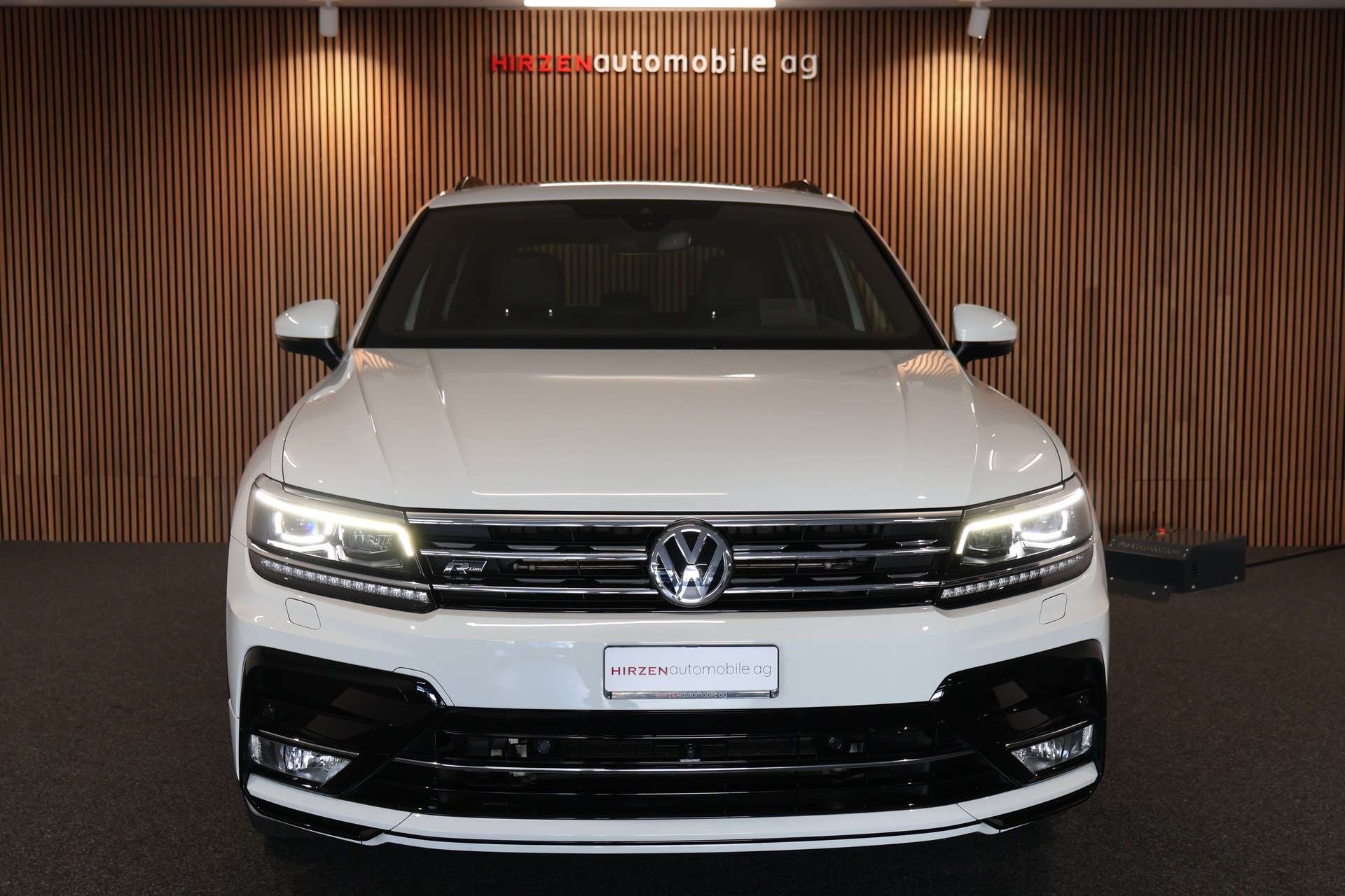 VW Tiguan 2.0TSI Highline 4Motion DSG-image-31
