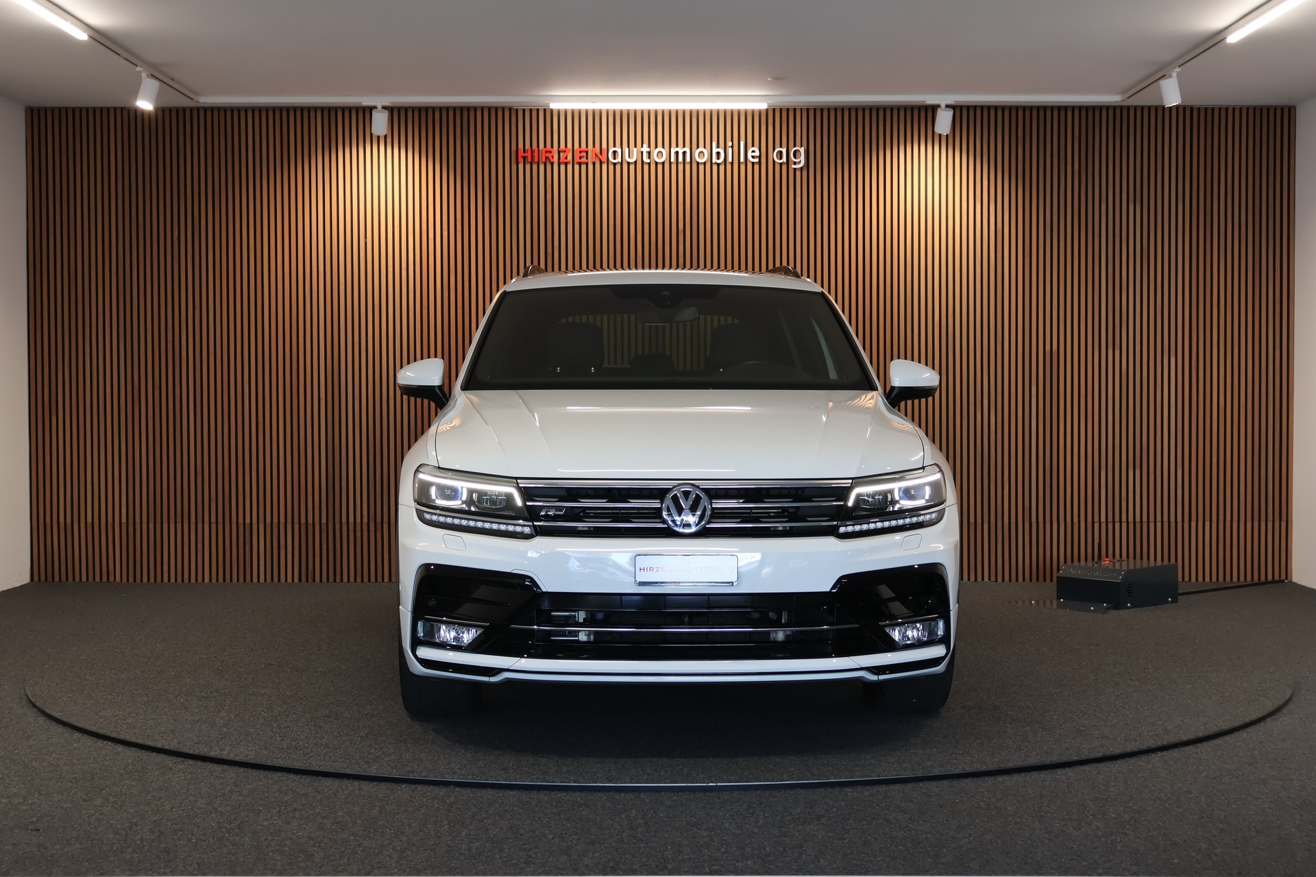 VW Tiguan 2.0TSI Highline 4Motion DSG-image-7