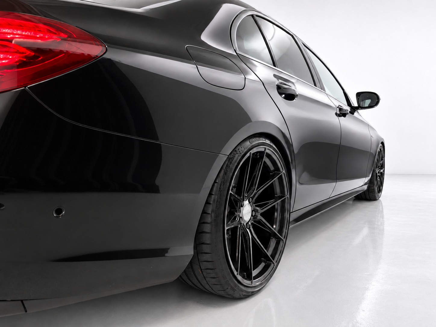 MERCEDES-BENZ E 43 AMG 4 Matic 9G-Tronic-image-8