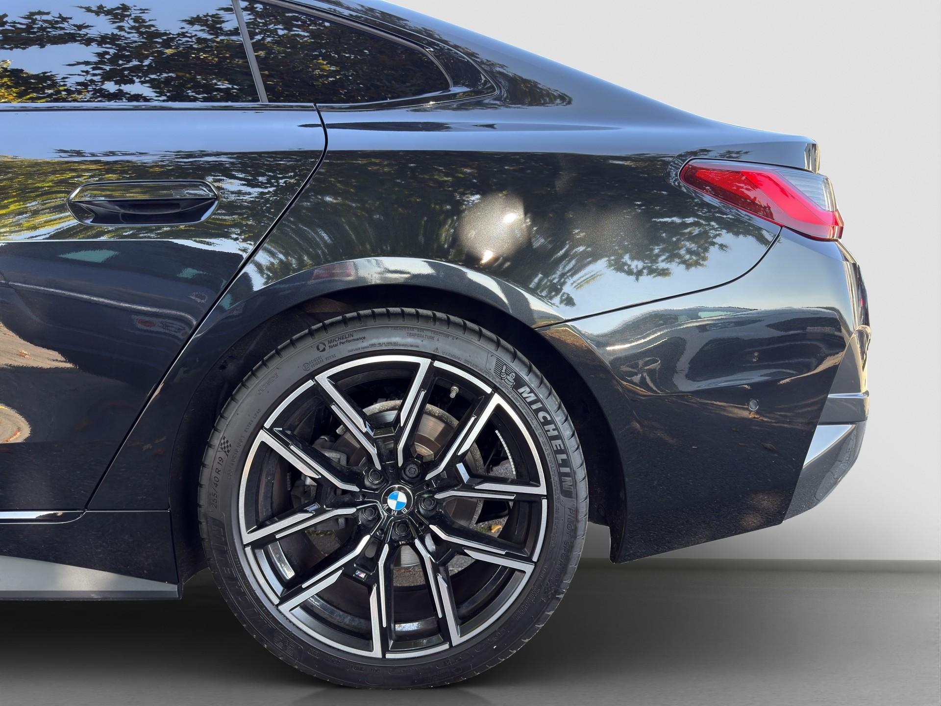 BMW 420d xDrive 48V Gran Coupé M Sport PRO Steptronic-image-6