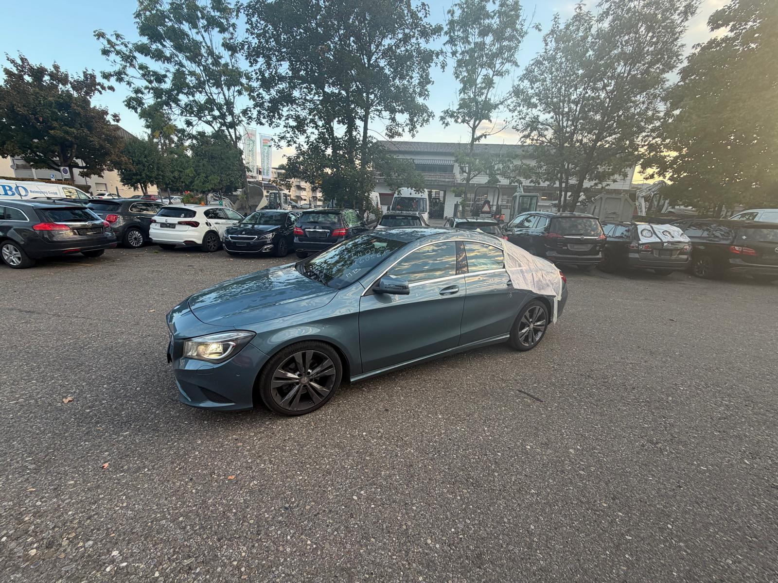 MERCEDES-BENZ CLA 200 Urban 7G-DCT-image-0