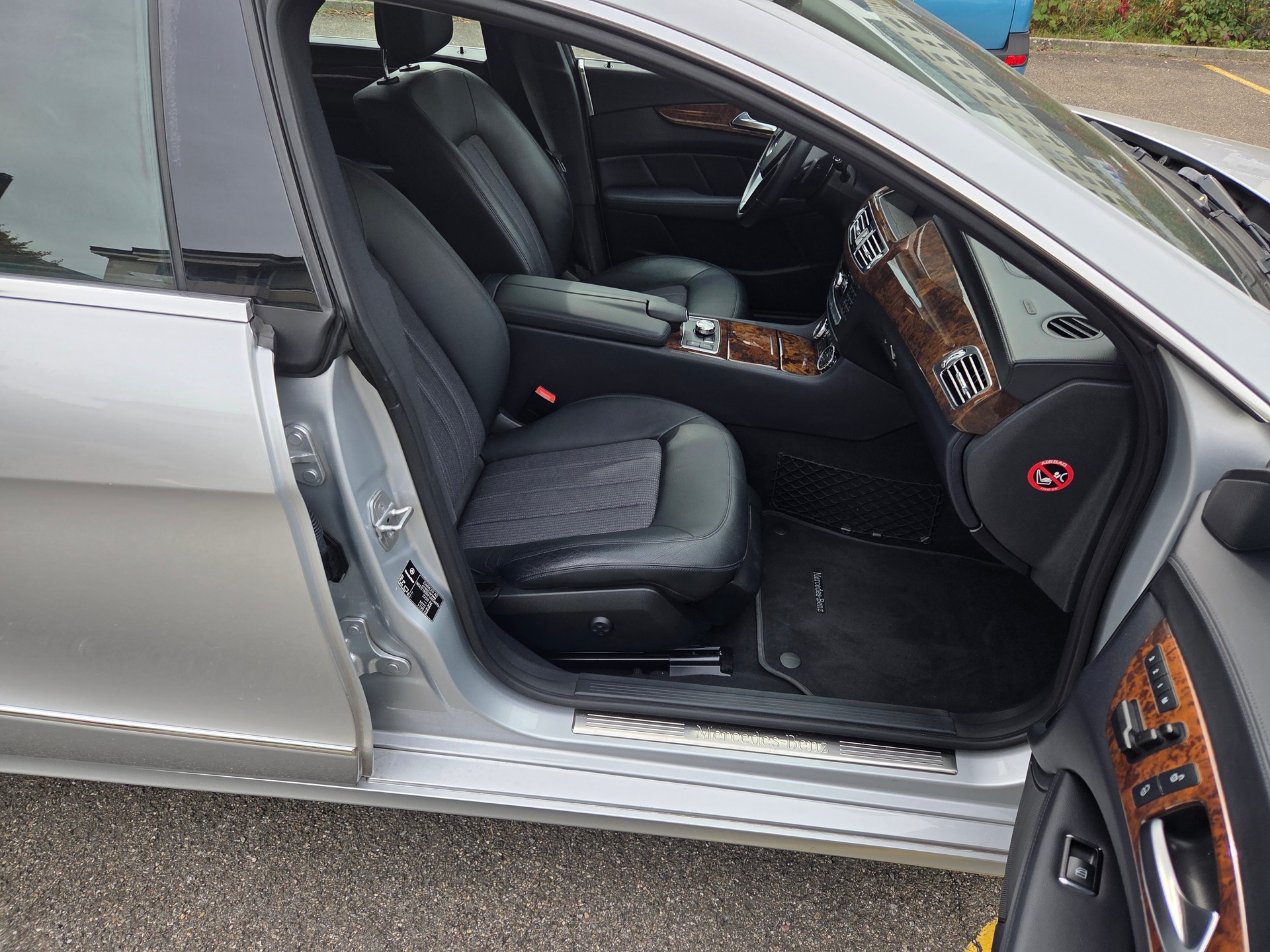 MERCEDES-BENZ CLS 350 7G-Tronic-image-14
