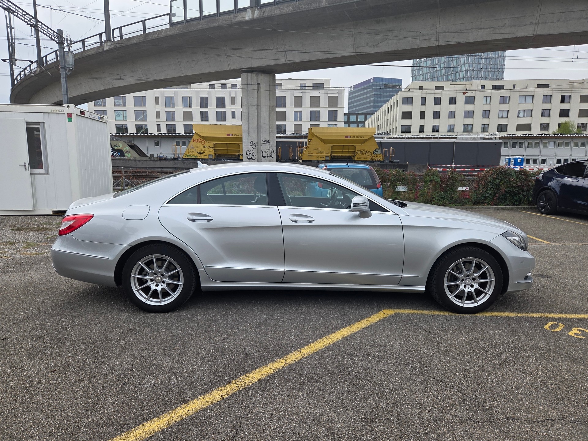MERCEDES-BENZ CLS 350 7G-Tronic-image-5