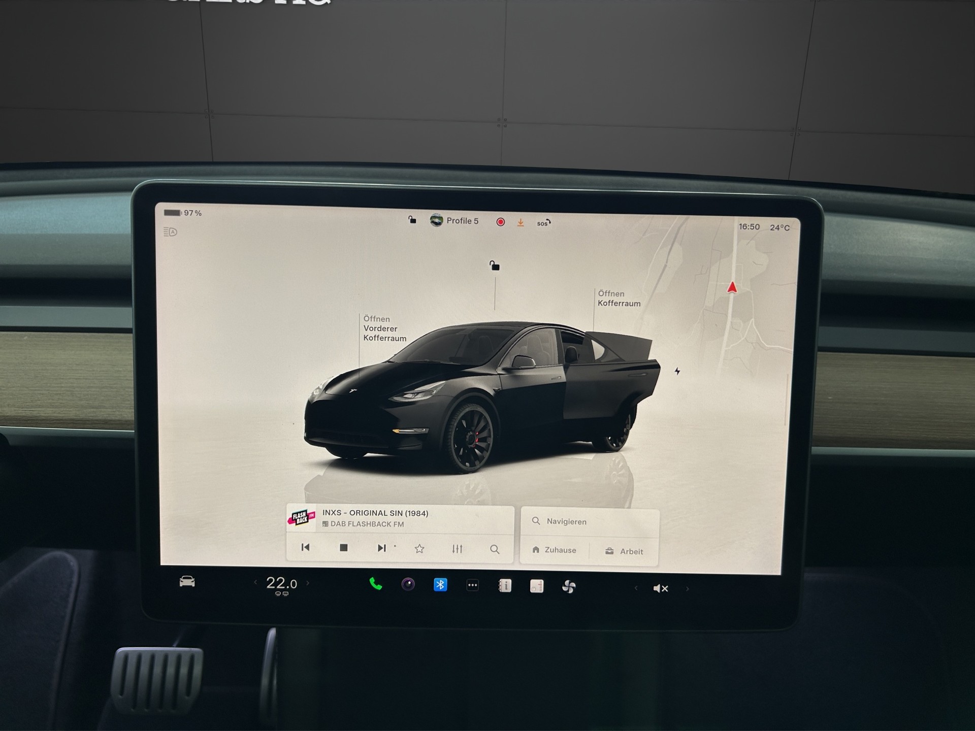 TESLA Model Y Performance / Anhängervorrichtung-image-8