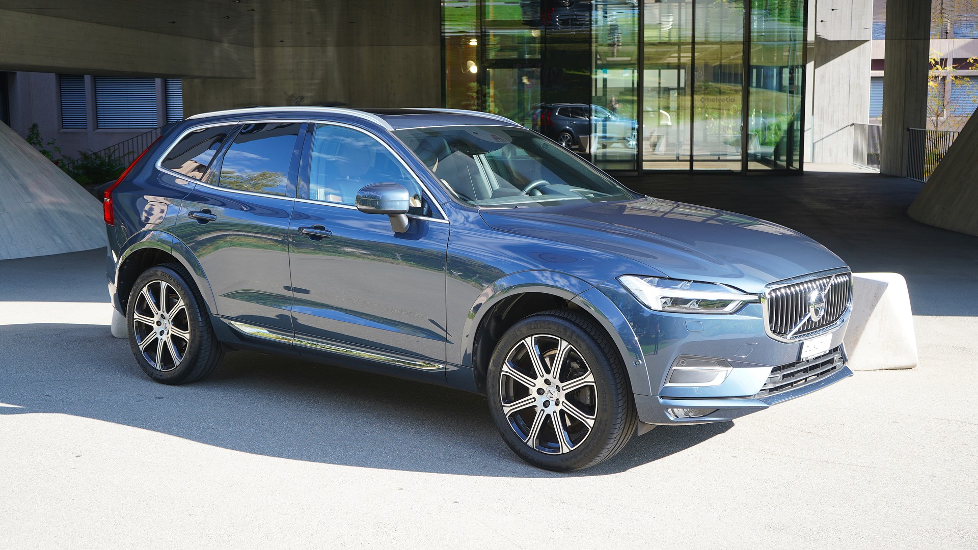VOLVO XC60 D5 AWD Inscription Geartronic-image-0