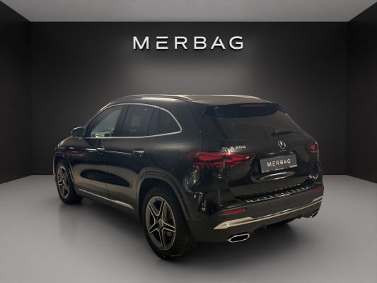 MERCEDES-BENZ GLA 200 Night Star 7G-D-image-1