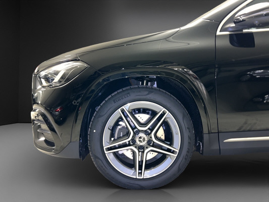 MERCEDES-BENZ GLA 200 Night Star 7G-D-image-5