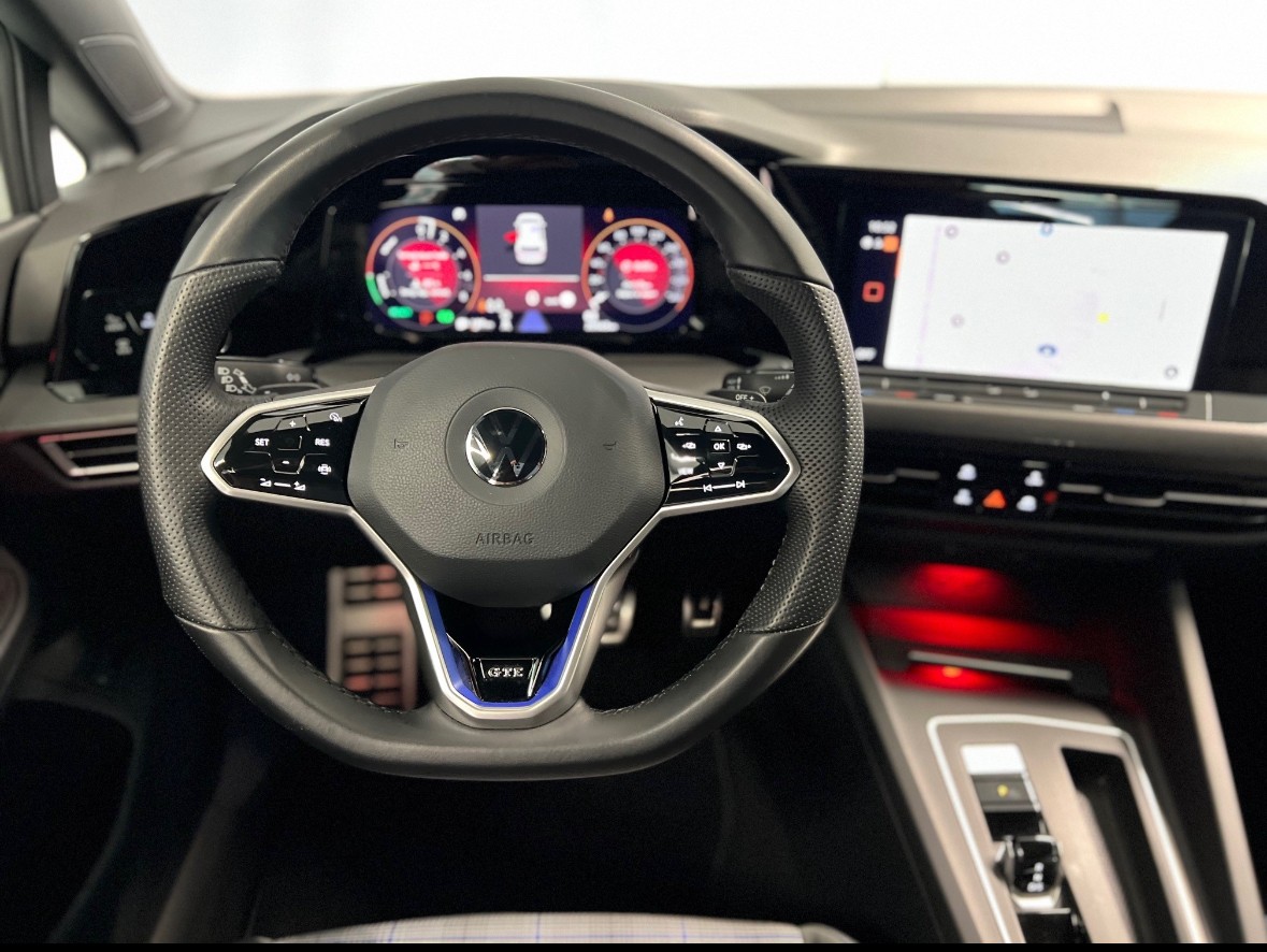 VW 1.4 TSI Plug-In-Hybrid GTE DSG-image-1