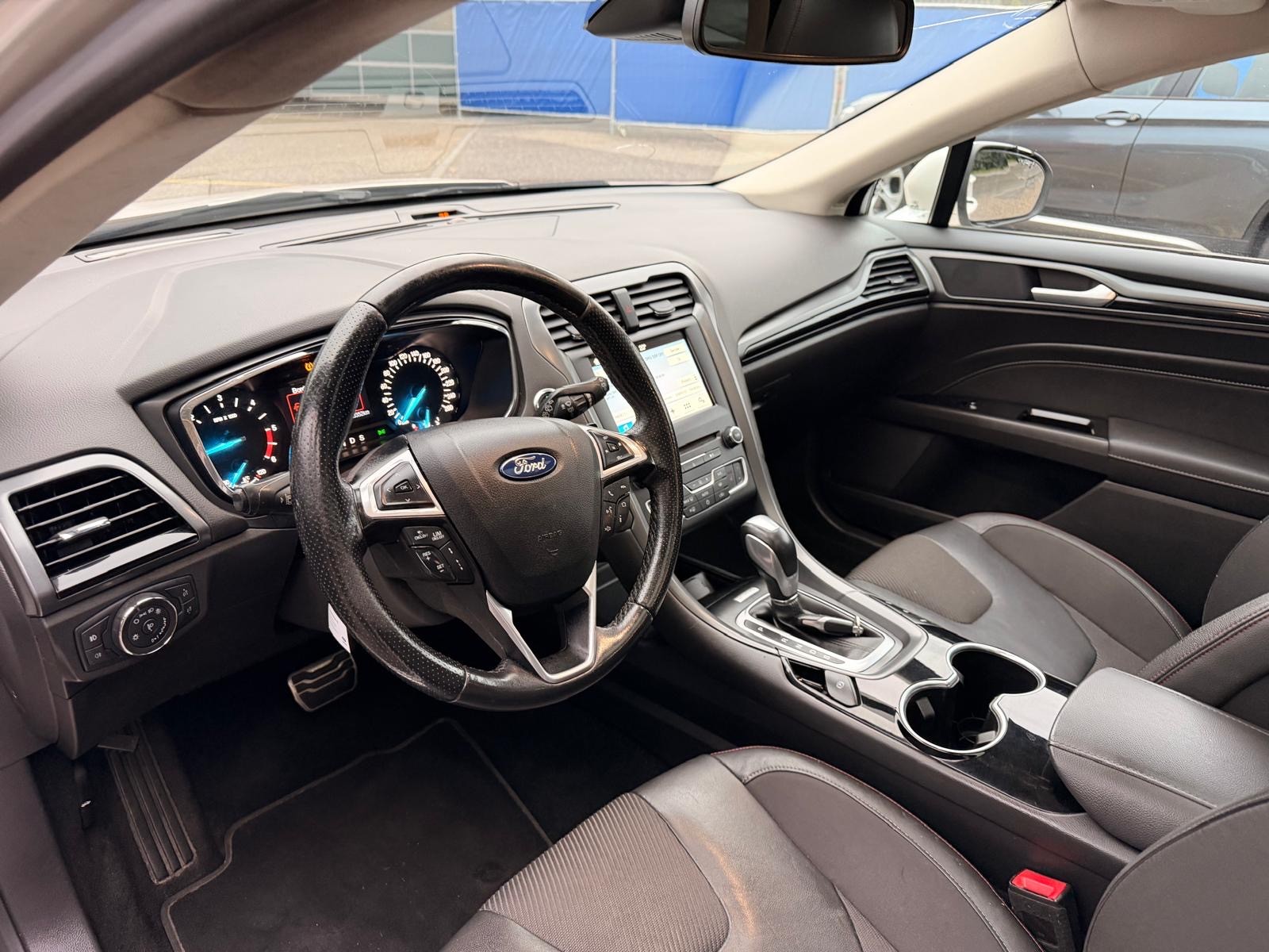FORD Mondeo 2.0 TDCi ST-Line AWD PowerShift-image-9