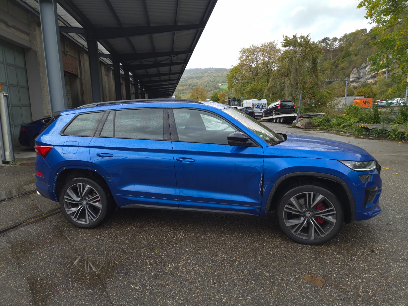 SKODA Kodiaq 2.0 TSI 4x4 RS-image-3