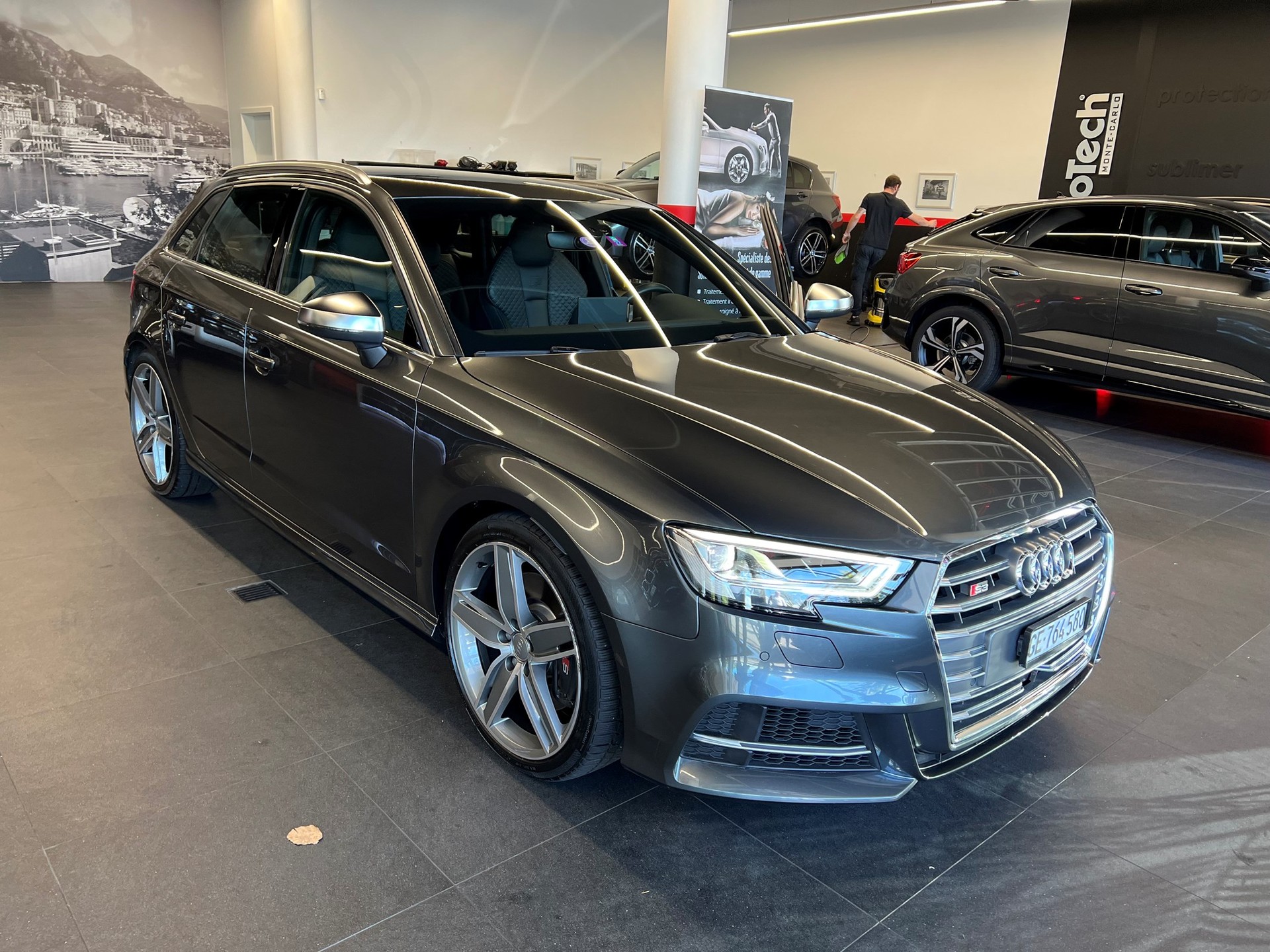 AUDI S3 Sportback 2.0 TFSI quattro S-tronic-image-11