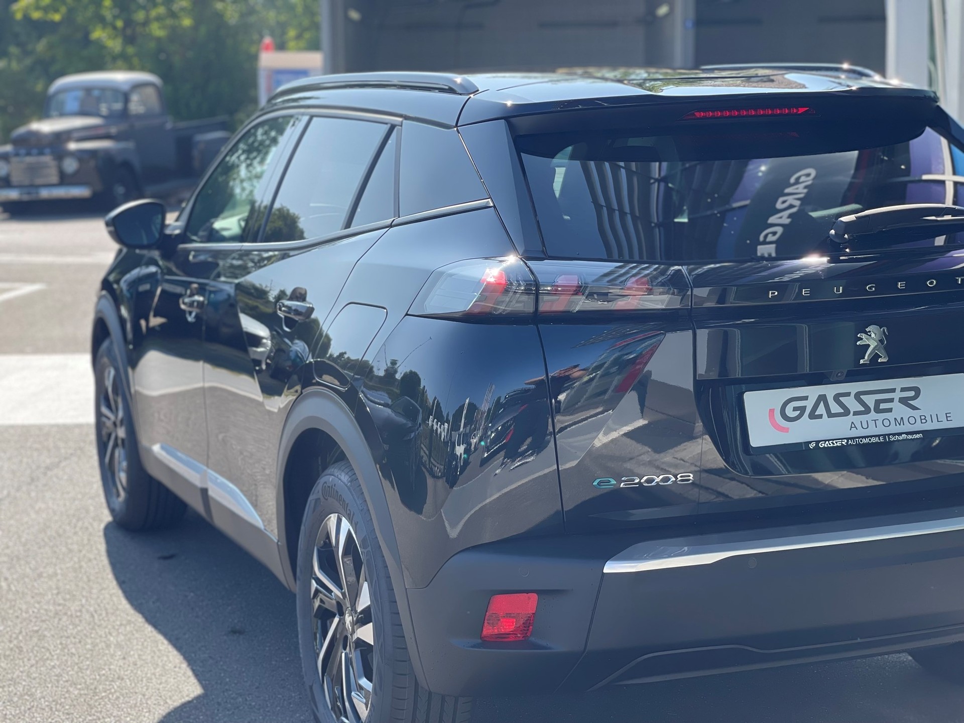 PEUGEOT 2008 e Allure Pack-image-4