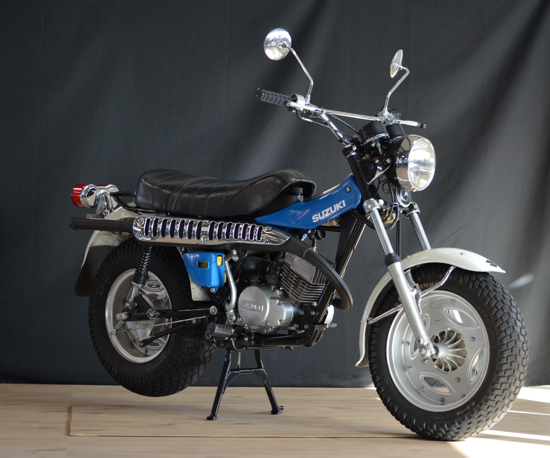 SUZUKI RV 125