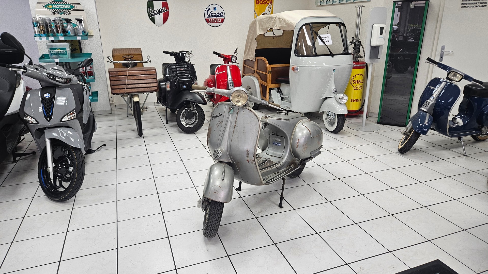 PIAGGIO Vespa 150 GS