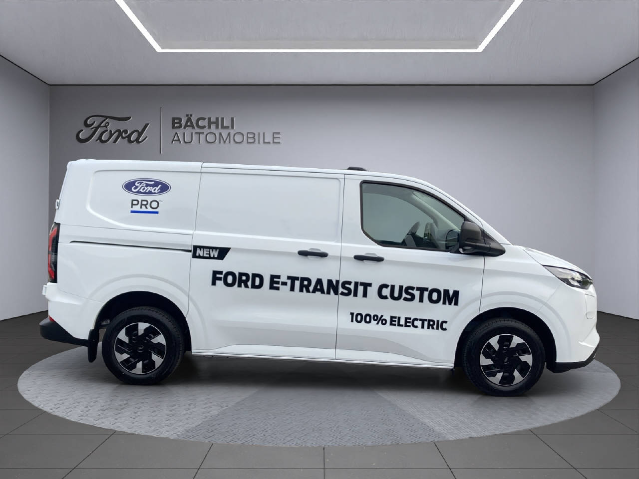 FORD E-Transit Custom Van 320 L1 Trend-image-10