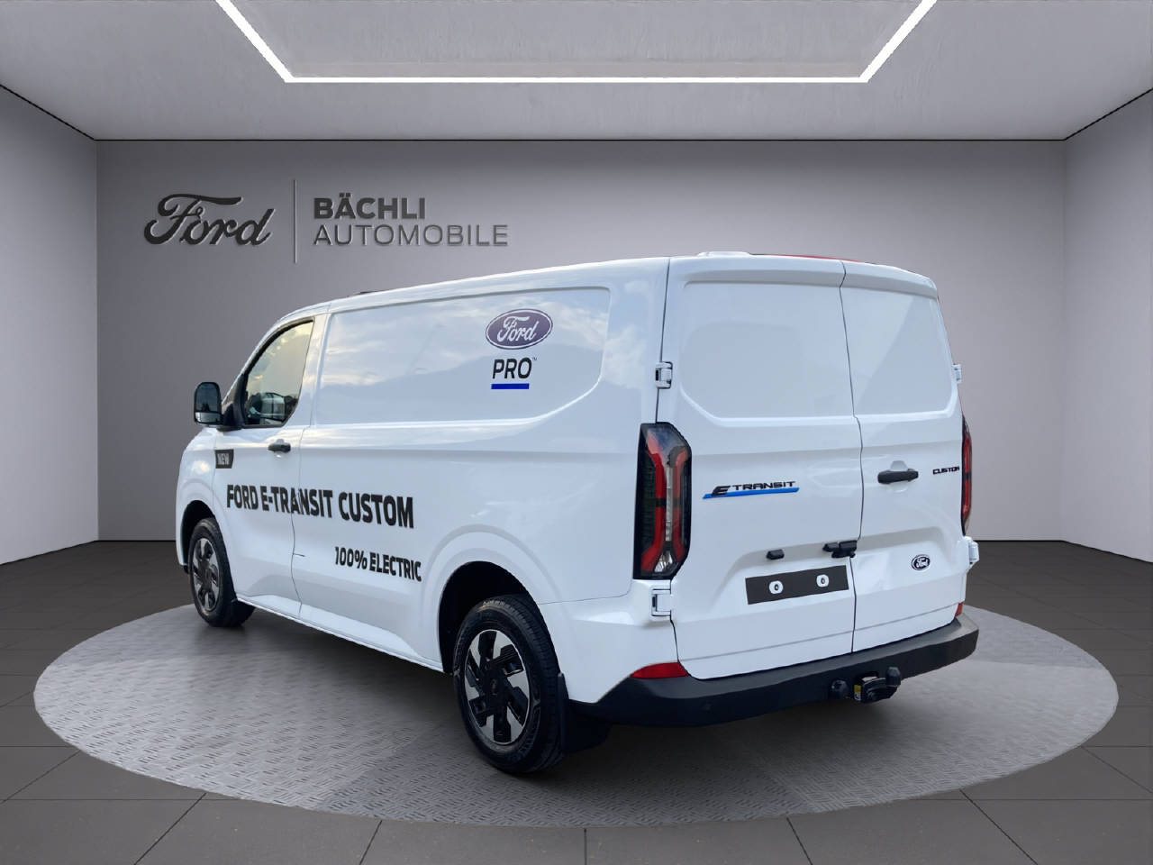 FORD E-Transit Custom Van 320 L1 Trend-image-9
