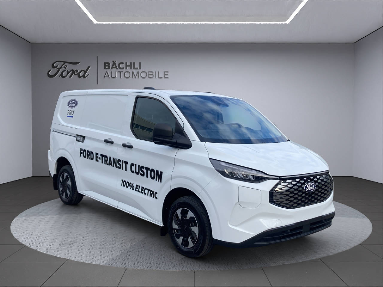 FORD E-Transit Custom Van 320 L1 Trend-image-11