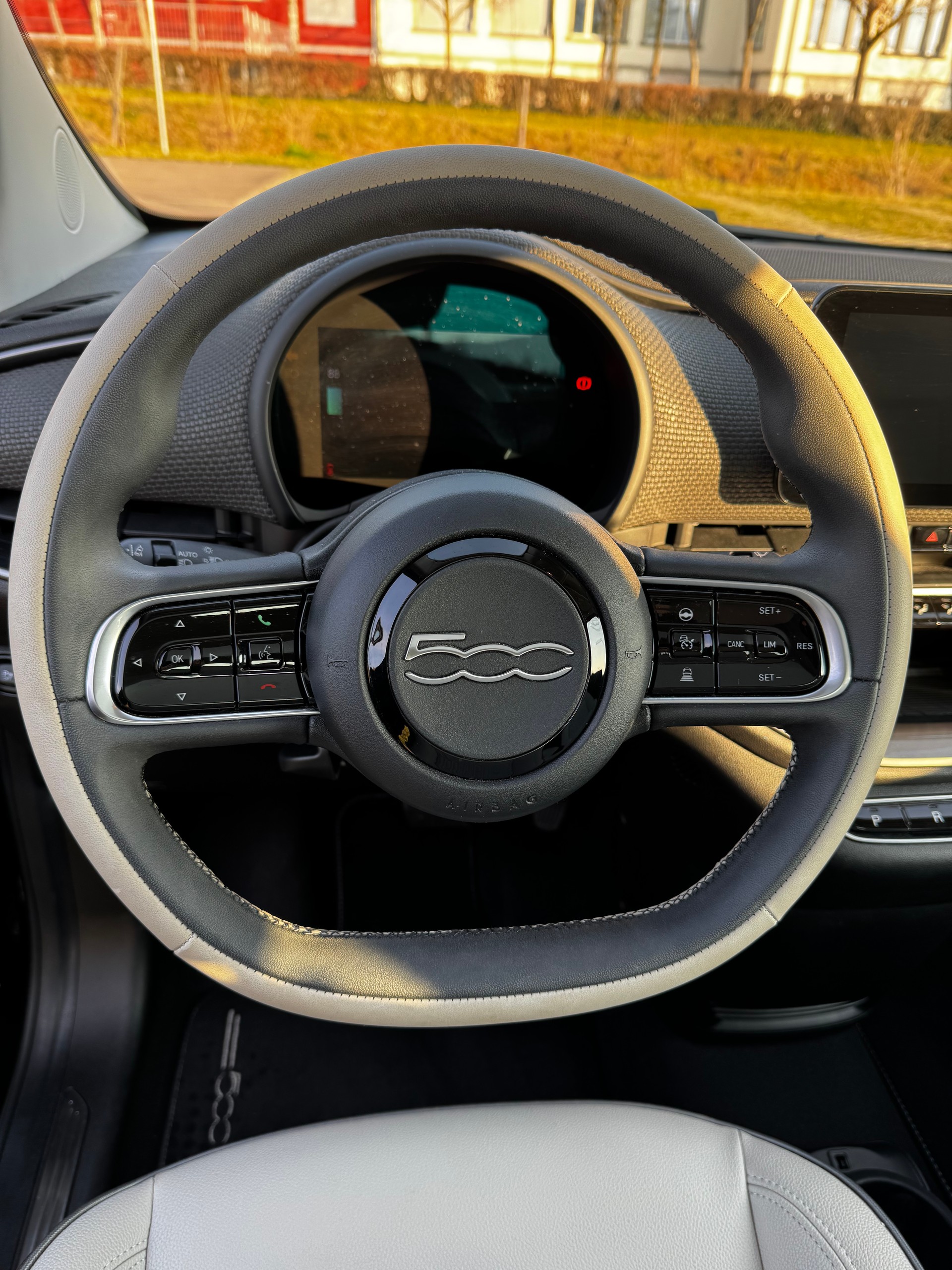 FIAT 500 electric 87 kW La Prima-image-5
