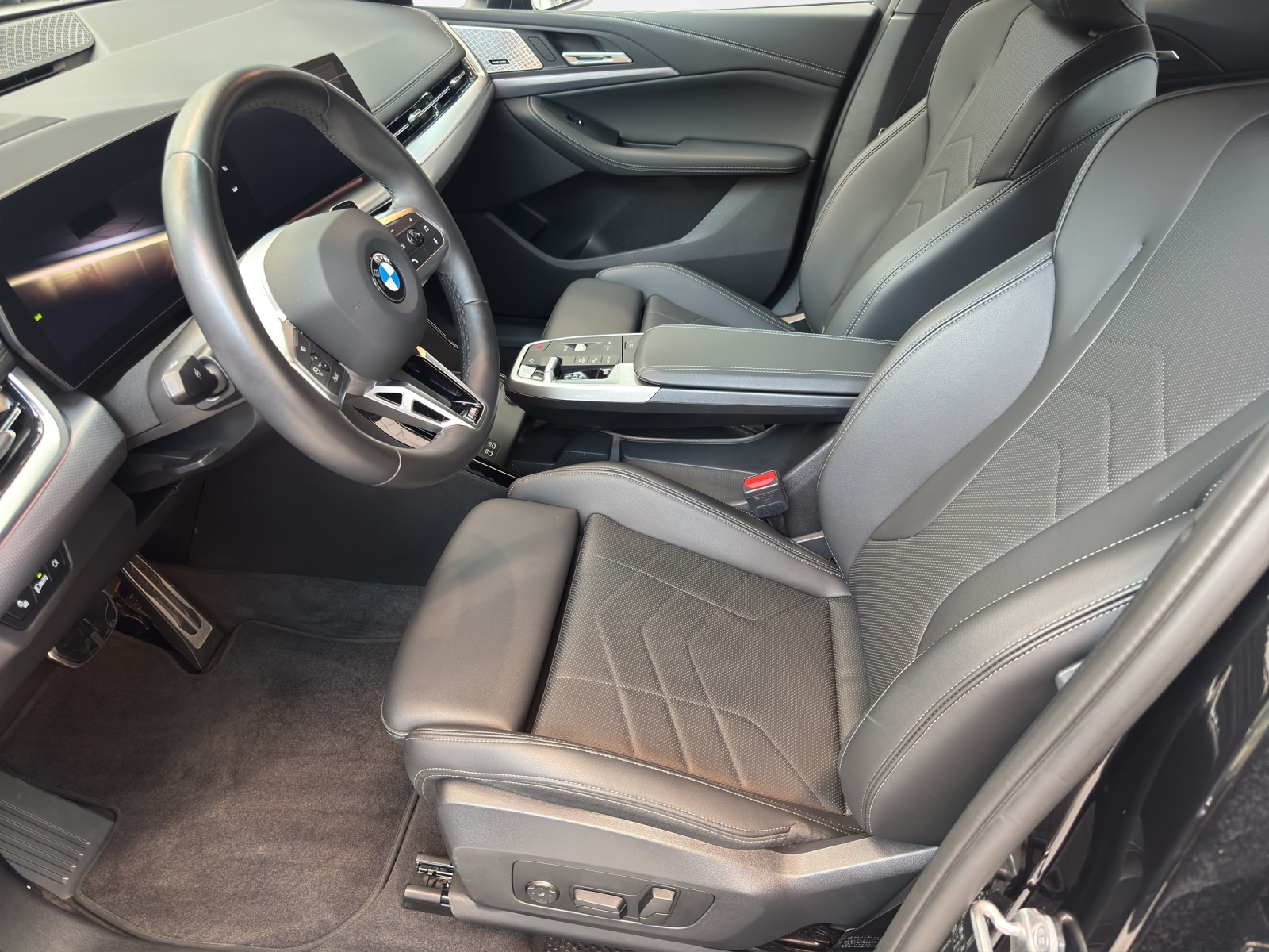 BMW 223d Active Tourer xDrive M Sport-image-9