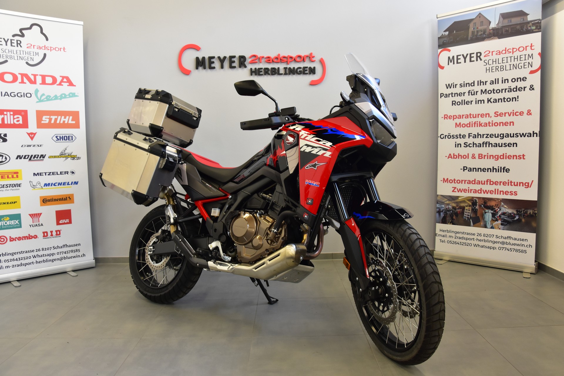 HONDA CRF 1100 Africa Twin-showroom-element-1