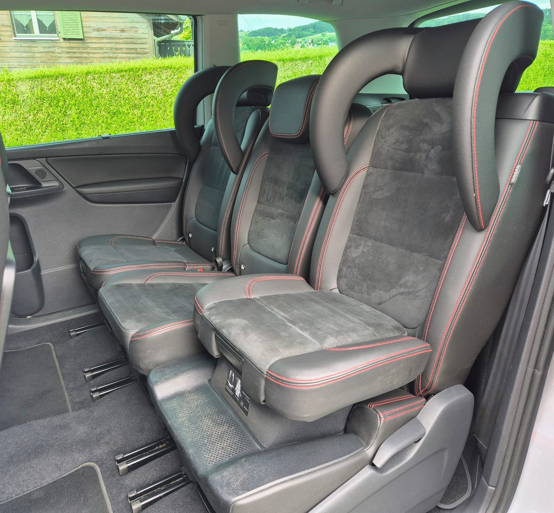 SEAT Alhambra 2.0 TDI Hola FR DSG-image-3